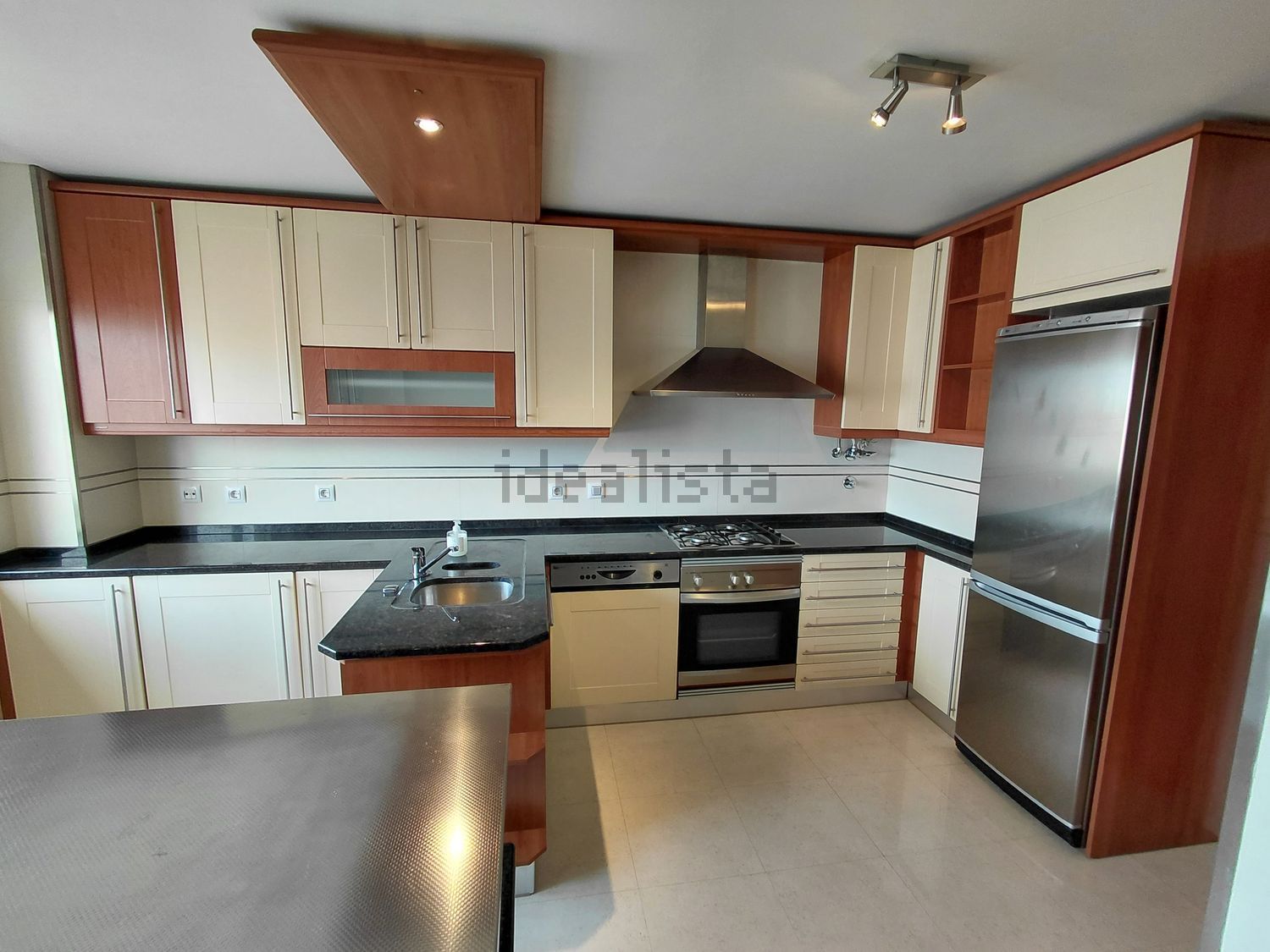 出租公寓 t2在Alameda Santa Marta do Pinhal, 7 - 厨房