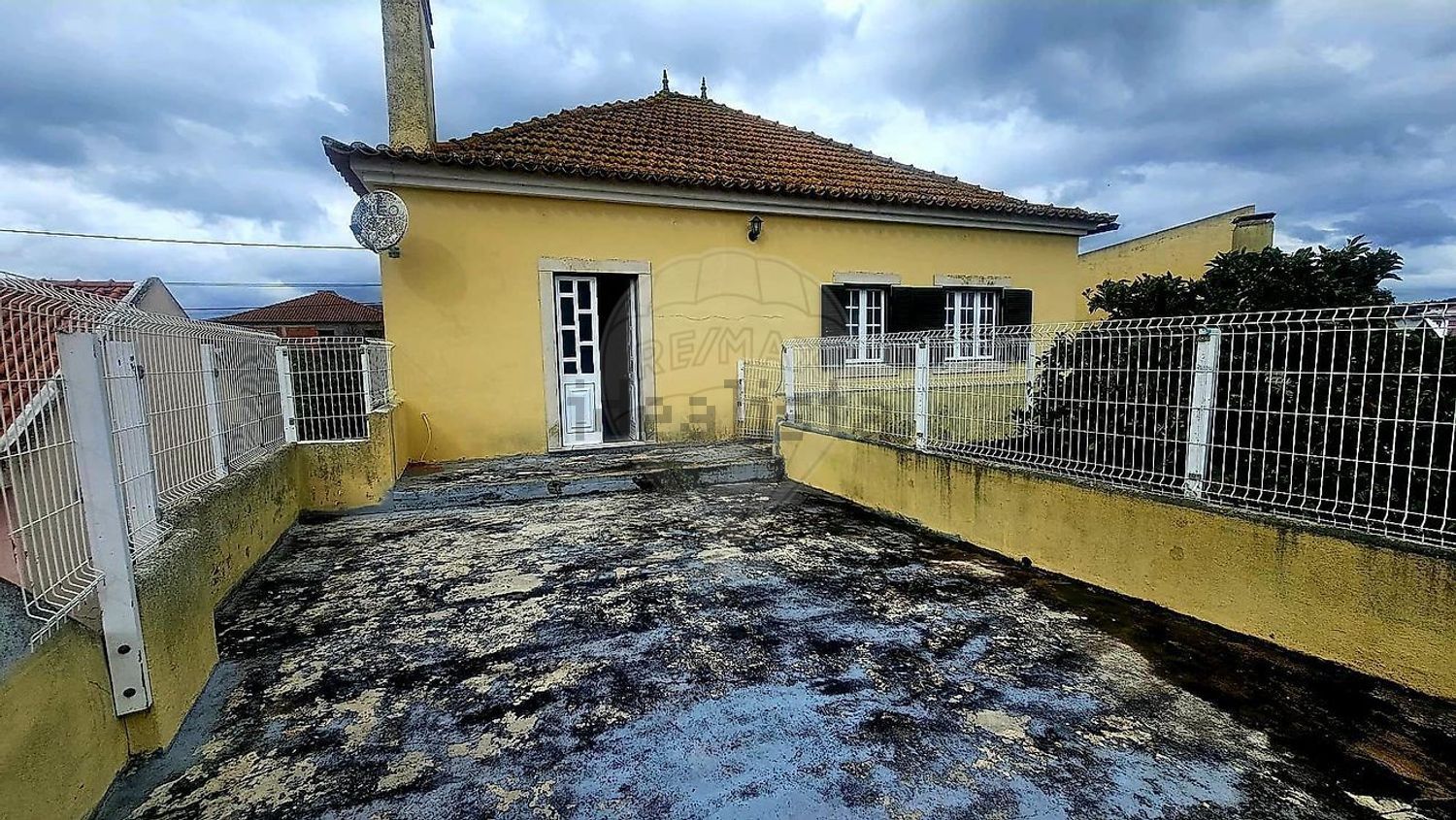 小楼房或独栋别墅出售在Ventosa - 外立面