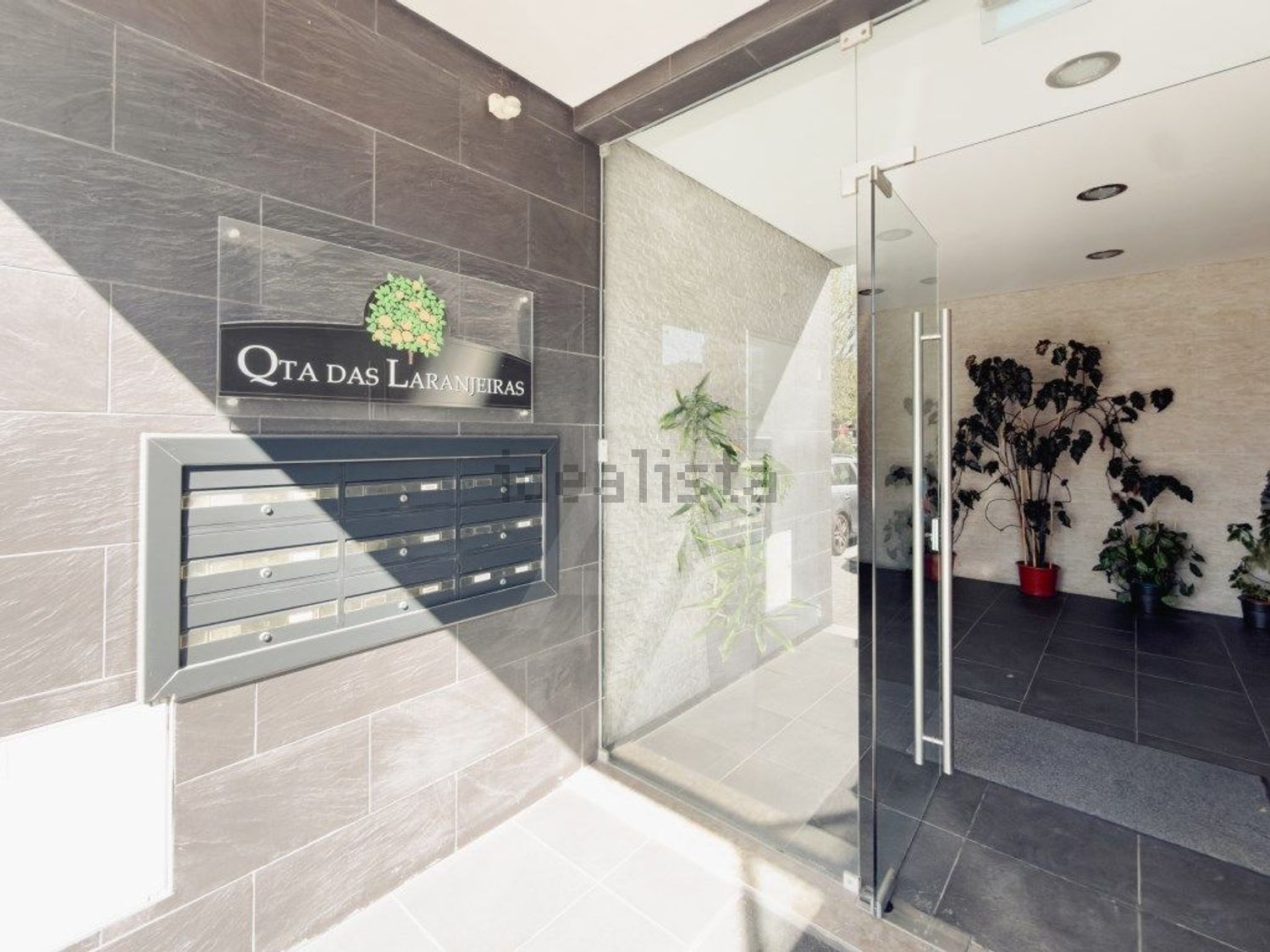 公寓 t4出售在Avenida dos Combatentes da Grande Guerra, 2 - 照片