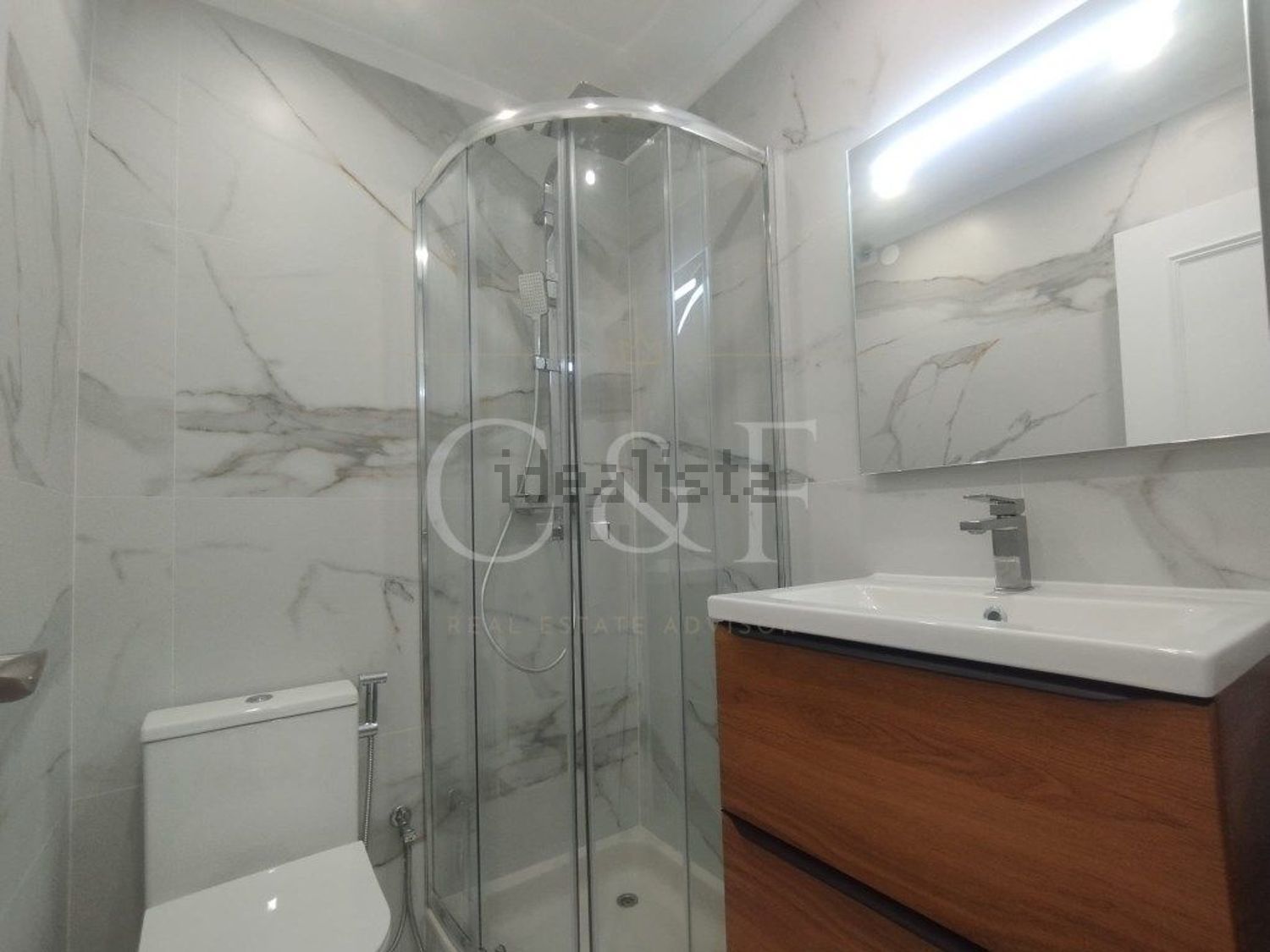 公寓 t3出售在Avenida Arsenal do Alfeite, 56 - 卫生间