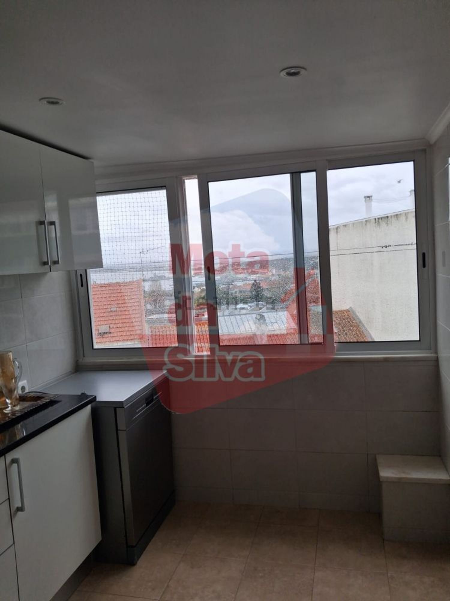 出租公寓 t2在Almada - 照片