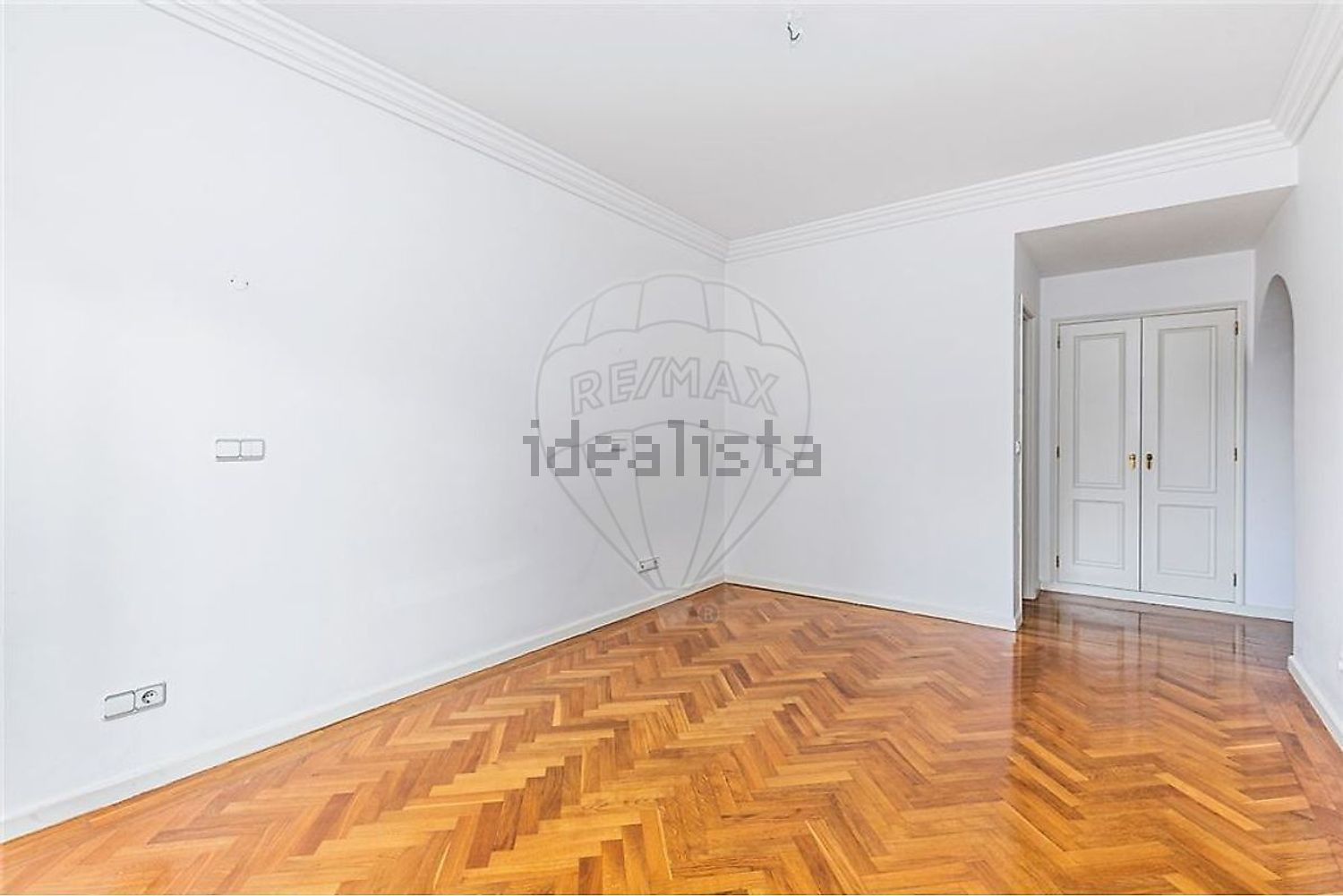 出租公寓 t4在Rua Major Neutel de Abreu - 居住