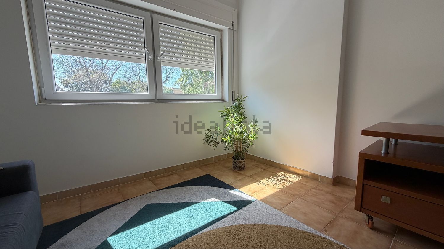 出租公寓 t1在Rua Alice Oeiras, 9 - 客厅