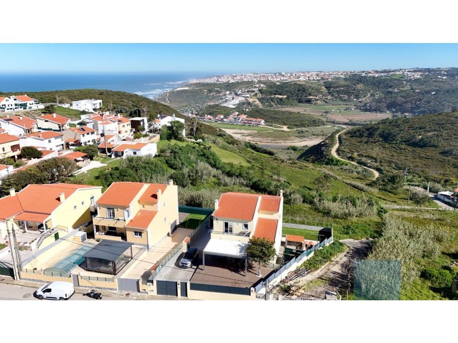 小楼房或独栋别墅出售在Rua da Serra, 4 - 视线