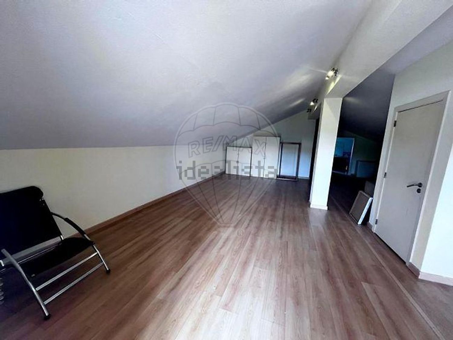 小楼房或独栋别墅出售在Rua do Cabeço - 居住