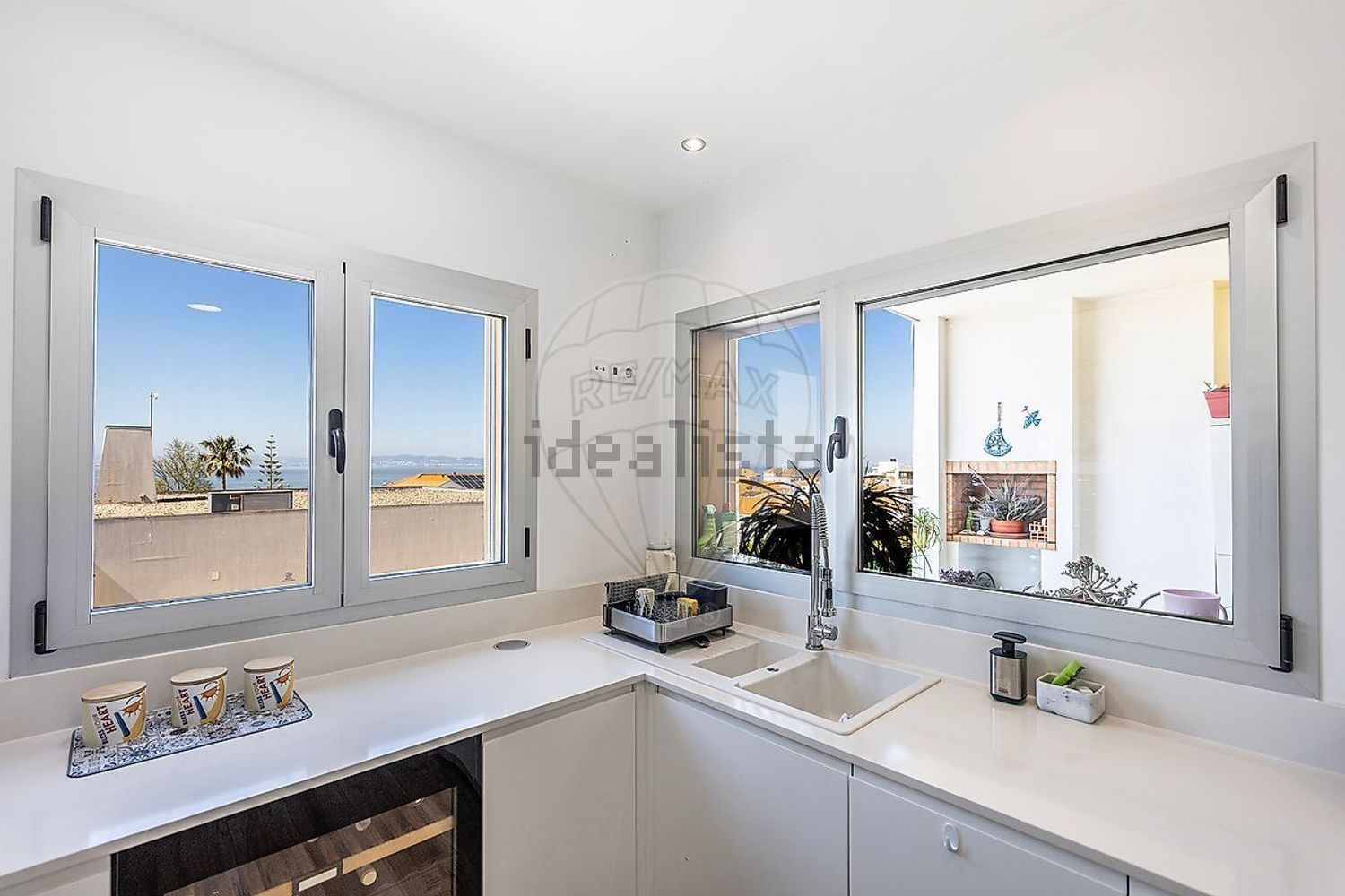 公寓 t2出售在Rua Professor Leite da Cunha - 厨房