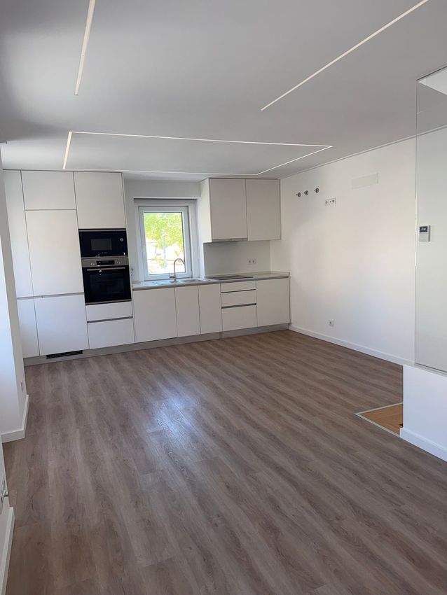 出租复式公寓在Rua Cândido dos Reis, 10