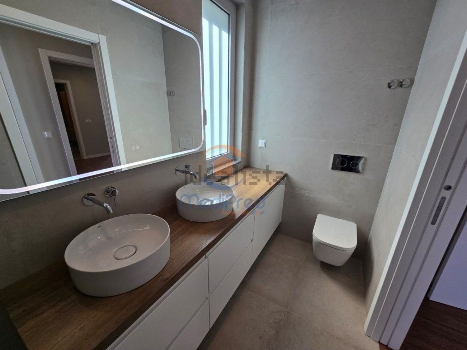 小楼房或独栋别墅出售在Pontinha e Famões - 卫生间