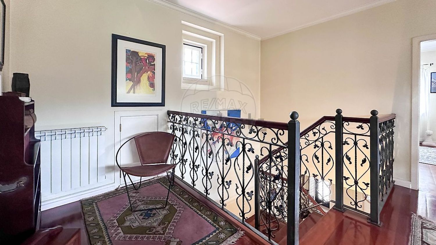 小楼房或独栋别墅出售在Rua da Mofina - 详情