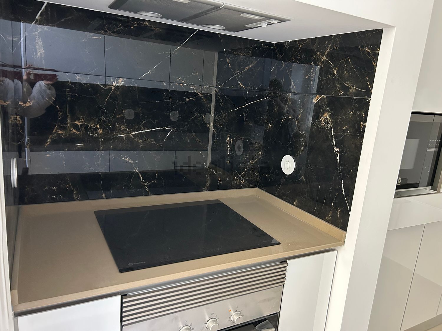 公寓 t3出售在Avenida General Roçadas, 105 - 厨房