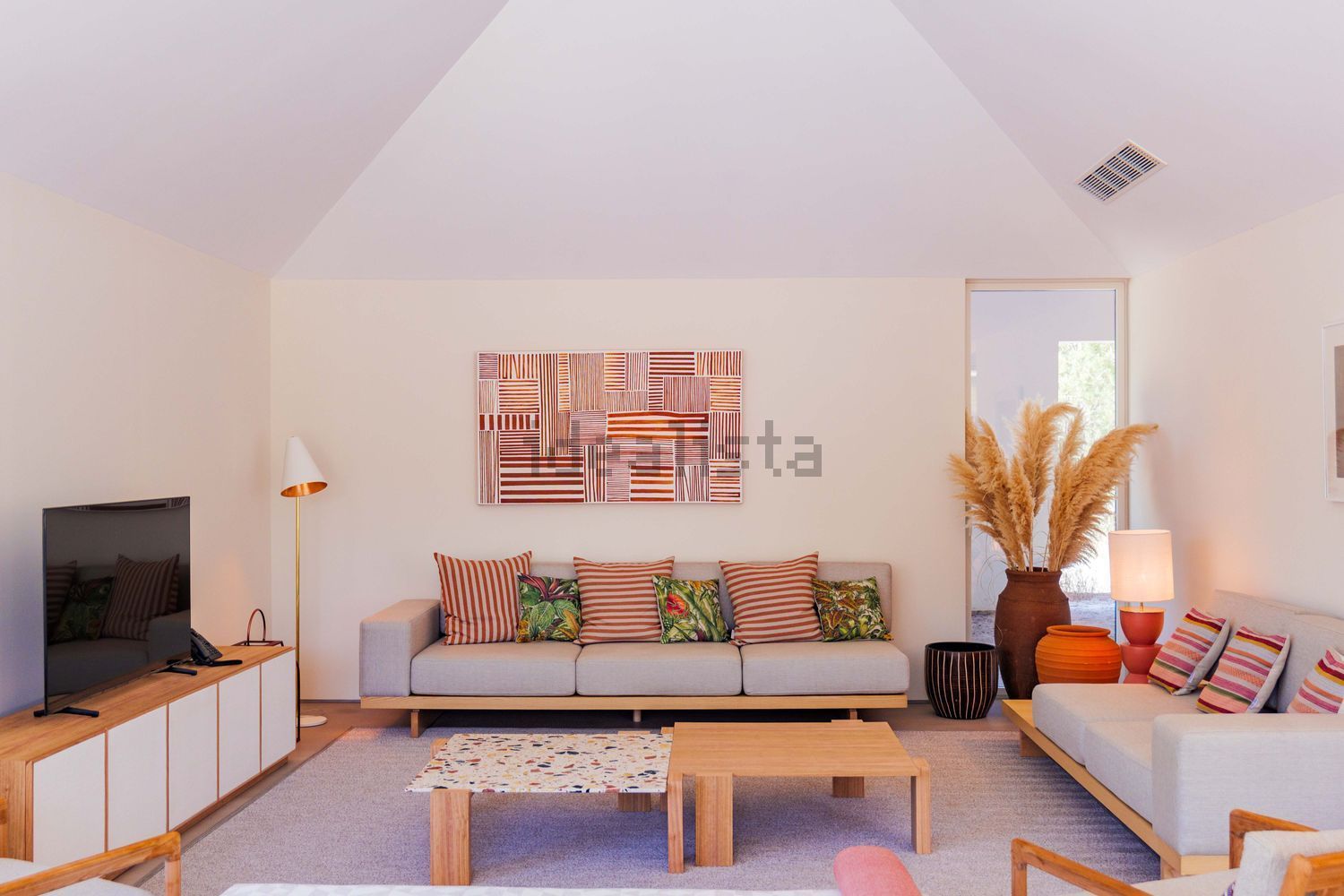 小楼房或独栋别墅出售在Estrada de Bicas - 客厅