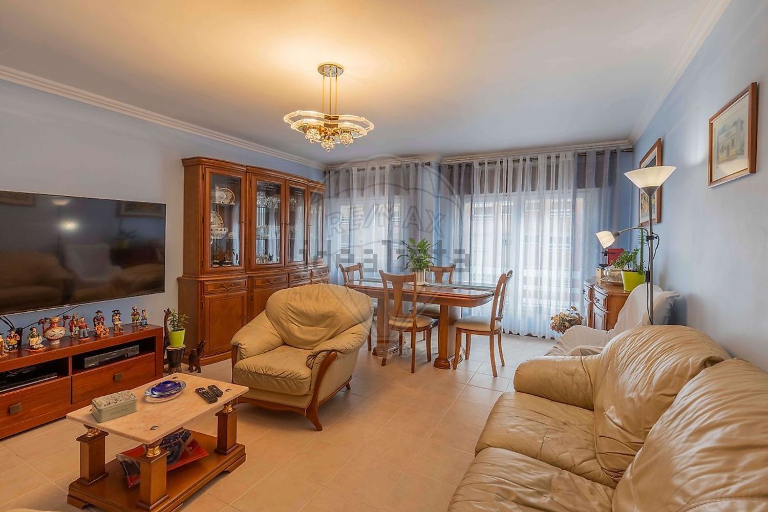 公寓 t3出售在Avenida de Fitares - 客厅