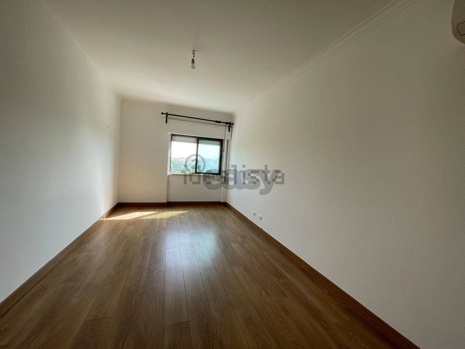 出租公寓 t2在Rua Manuel Ribeiro de Pavia, 5 - 居住