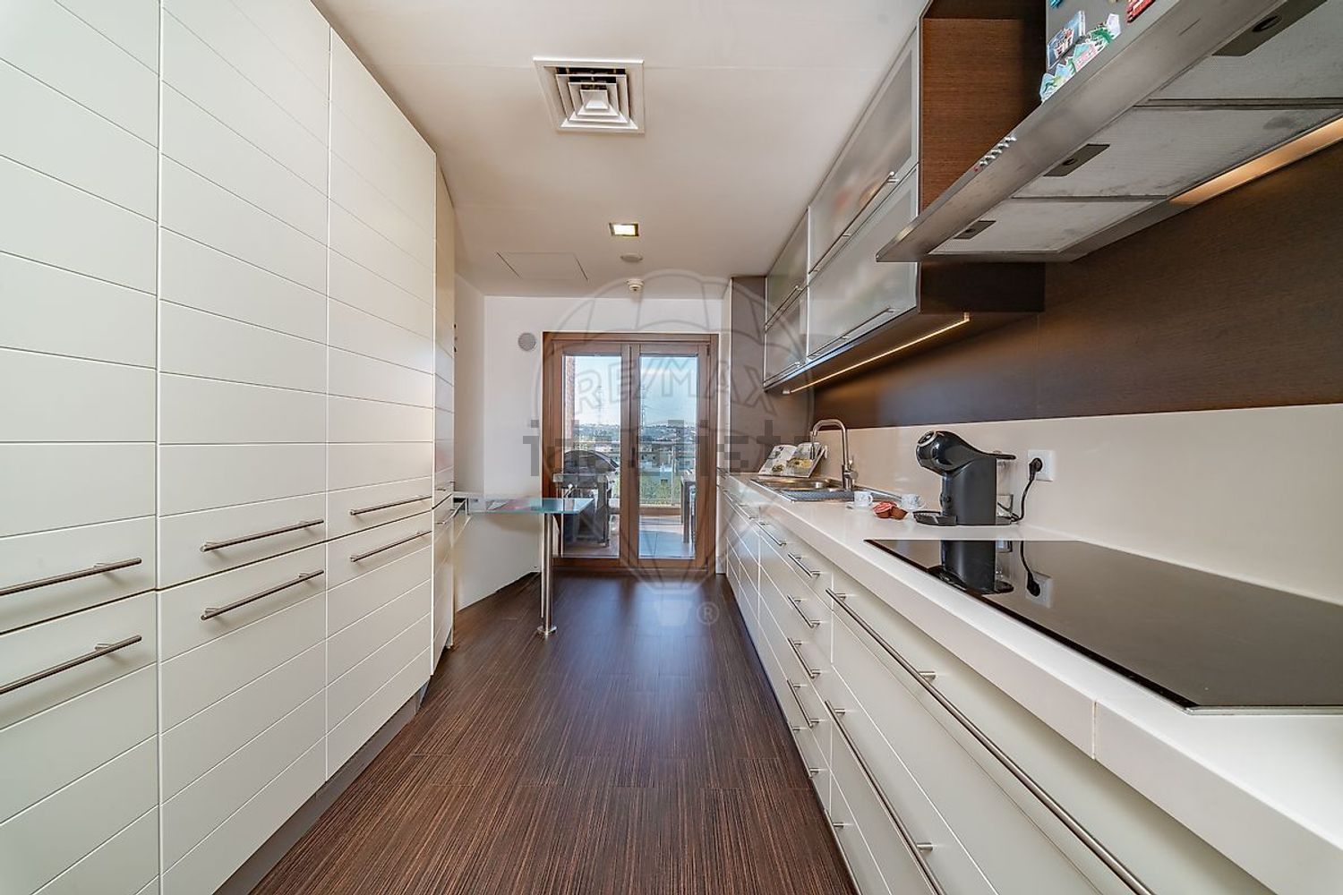 公寓 t3出售在Rua Manuel Teixeira Gomes - 照片