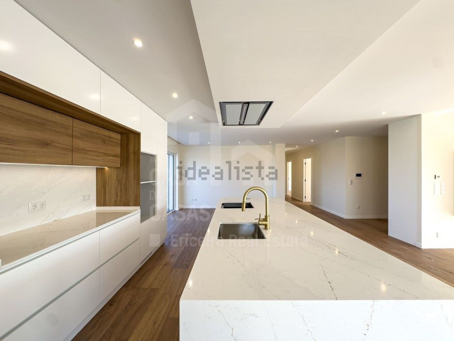 小楼房或独栋别墅出售在Encarnação - 厨房