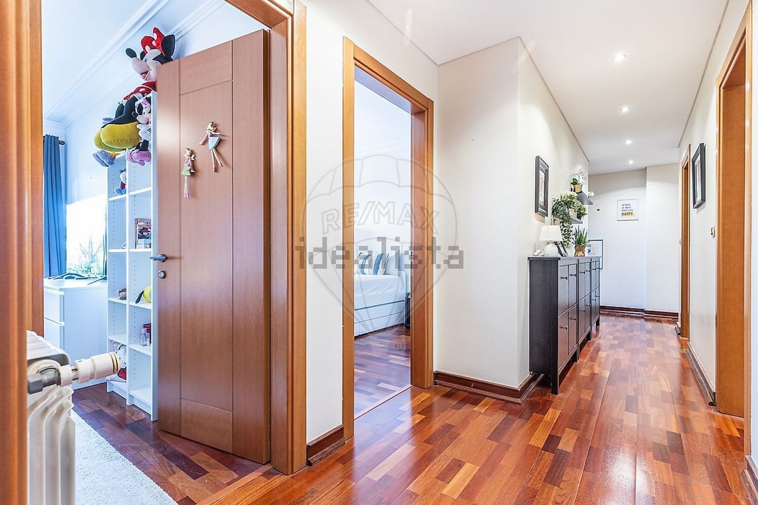 出租公寓 t4在Rua António Gonçalves Correia - 试衣间