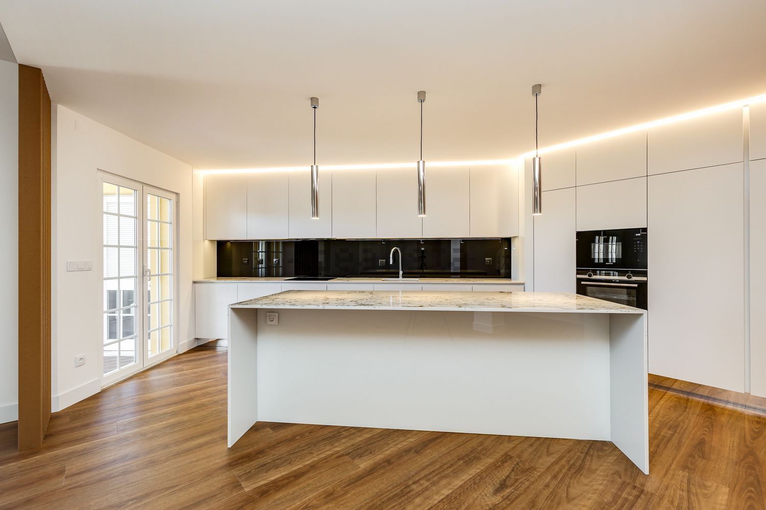 公寓 t4出售在Rua Mato das Cruzadas - 厨房