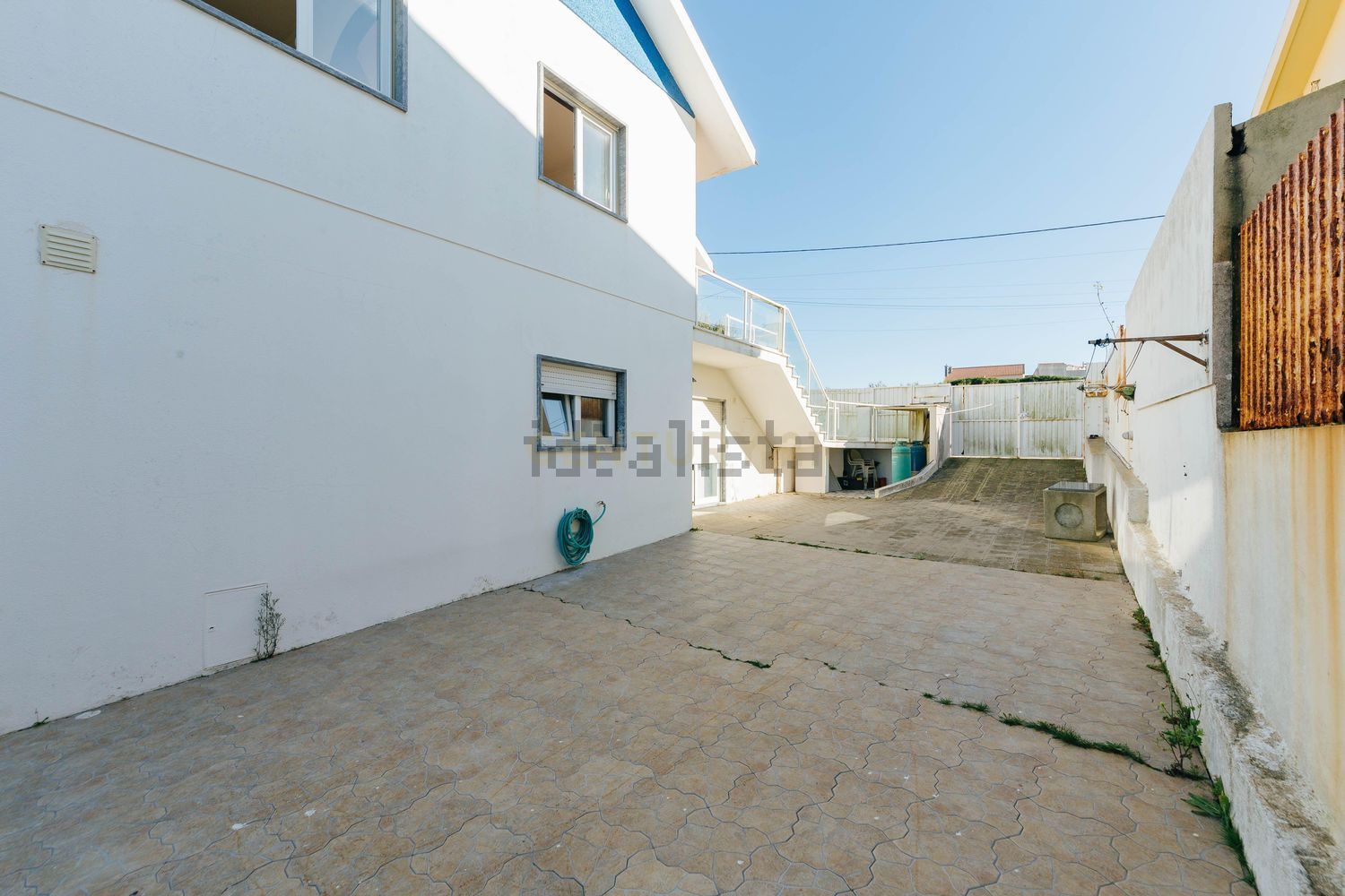 小楼房或独栋别墅出售在Santo Isidoro - 外立面