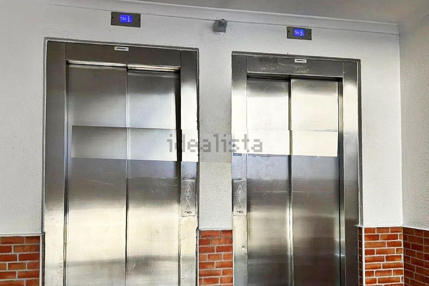 公寓 t3出售在Rua Adães Bermudes - 电梯