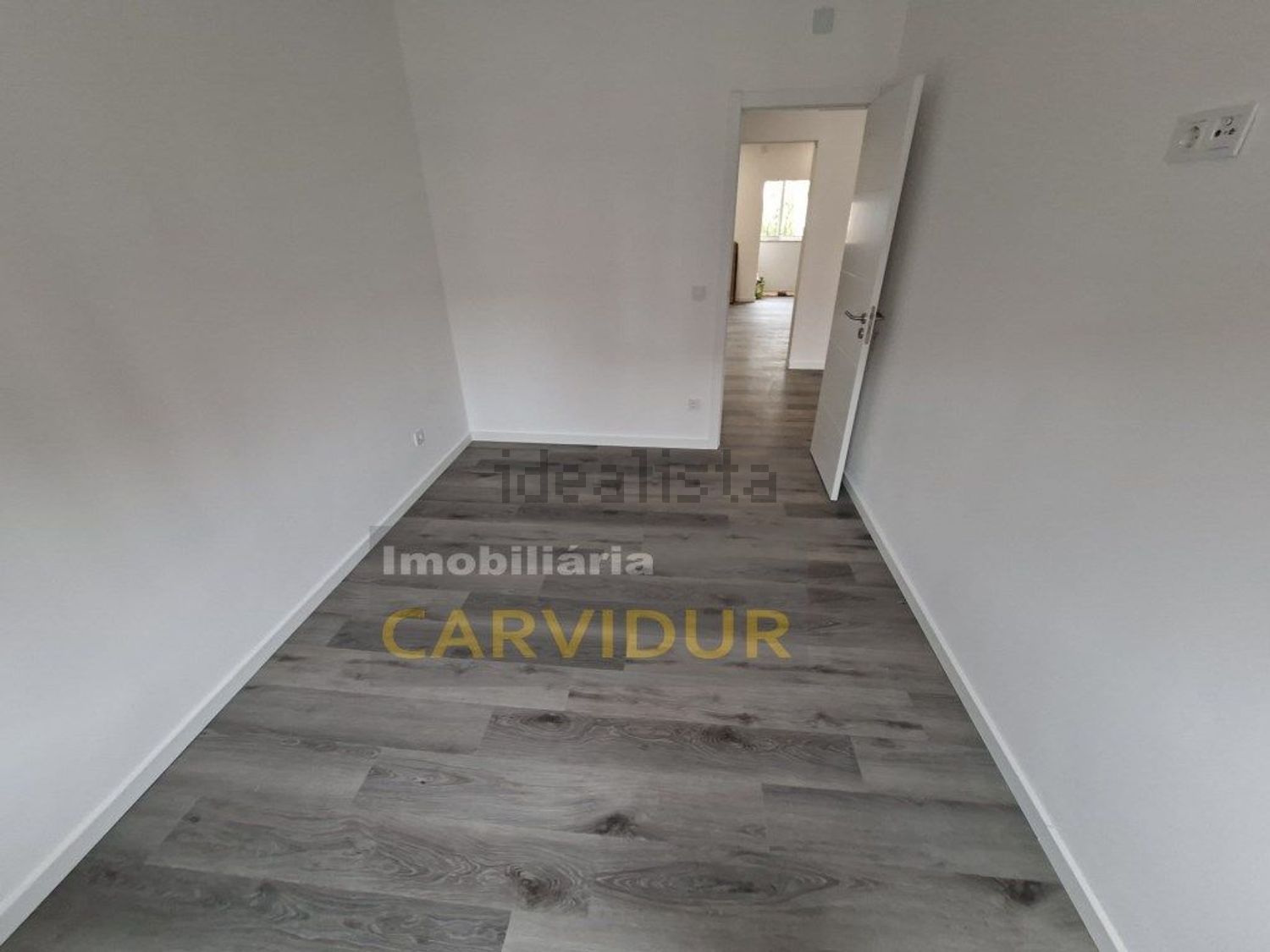 公寓 t2出售在Baixa da Banheira - 详情