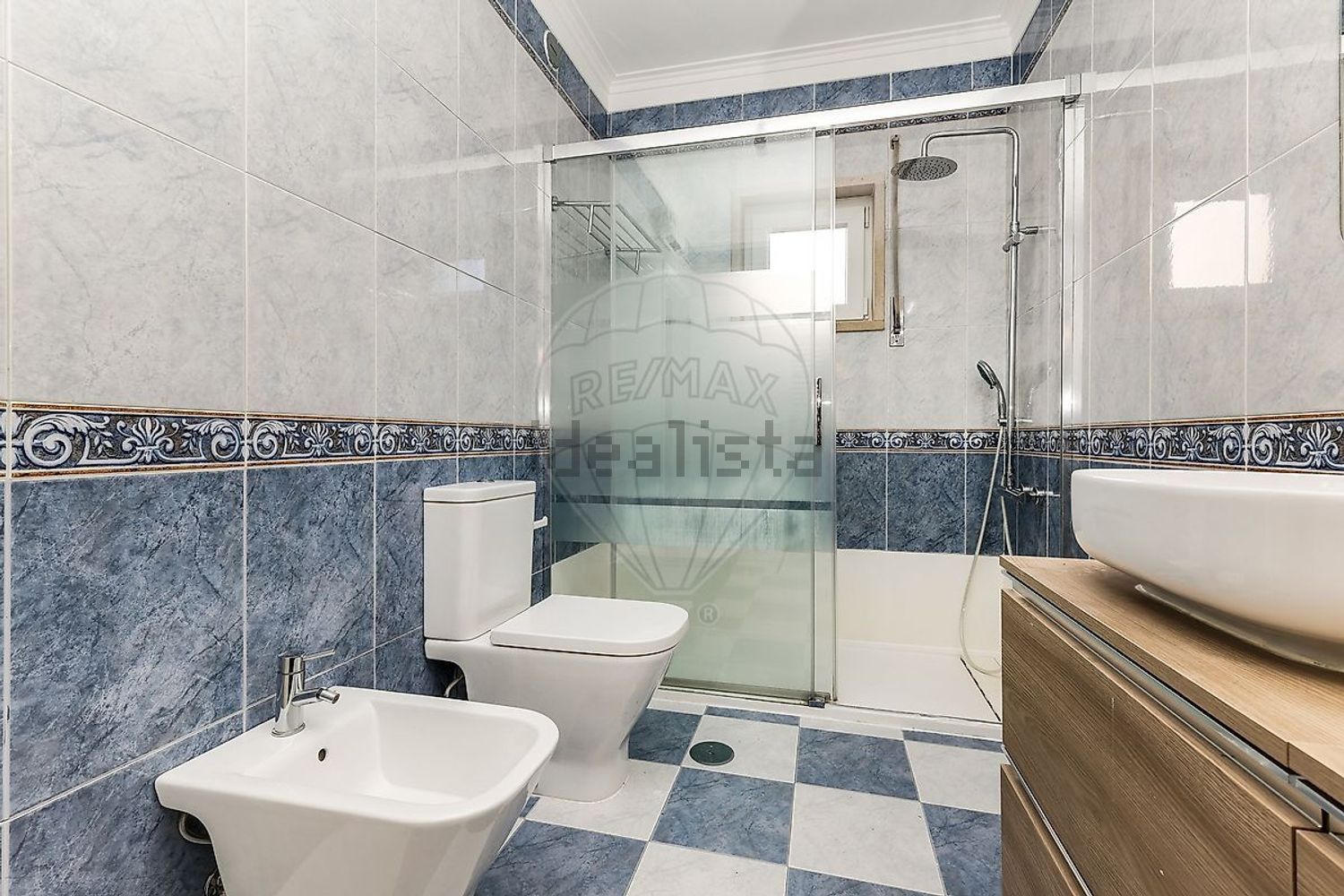 出租公寓 t3在Rua José dos Santos Mateus - 卫生间