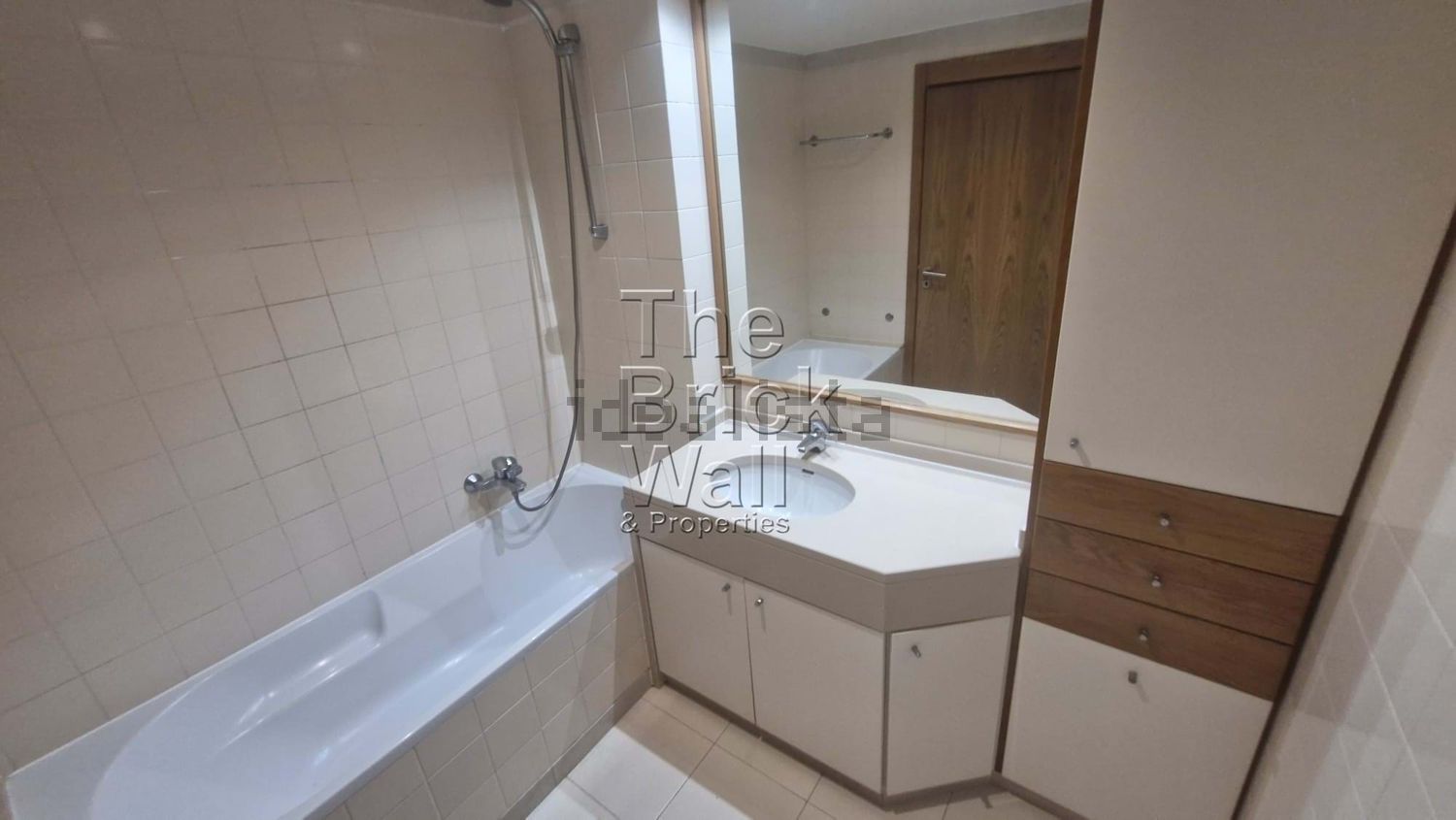 出租公寓 t3在Alto dos Moinhos - 卫生间