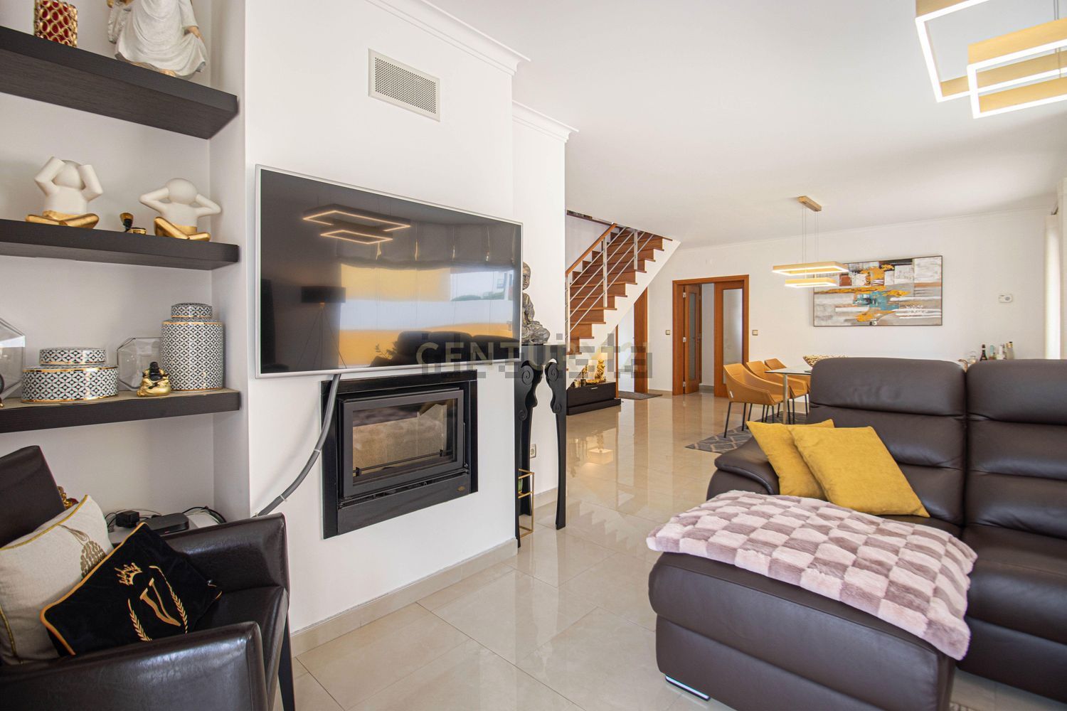 小楼房或独栋别墅出售在Rua Joane Mendes Botelho - 客厅