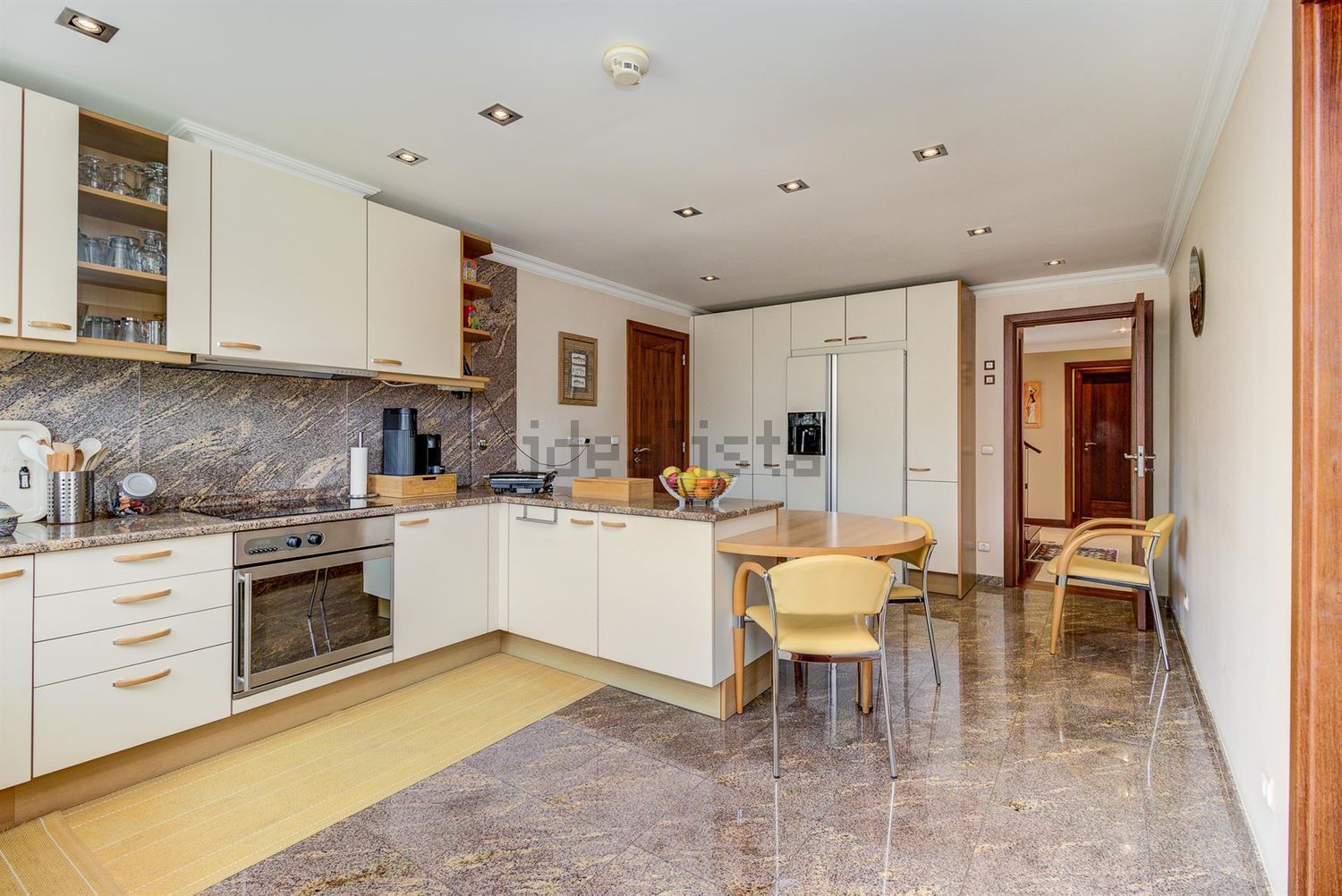 小楼房或独栋别墅出售在Rua do Mosqueiro, 19 - 厨房