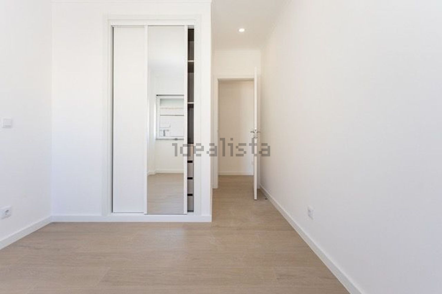 出租公寓 t2在Rua Dom Afonso de Albuquerque, 85 - 卧室