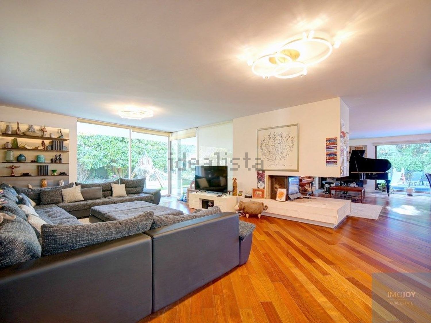 出租小楼房或独栋别墅在Rua Mato da Mina, 41 - 客厅