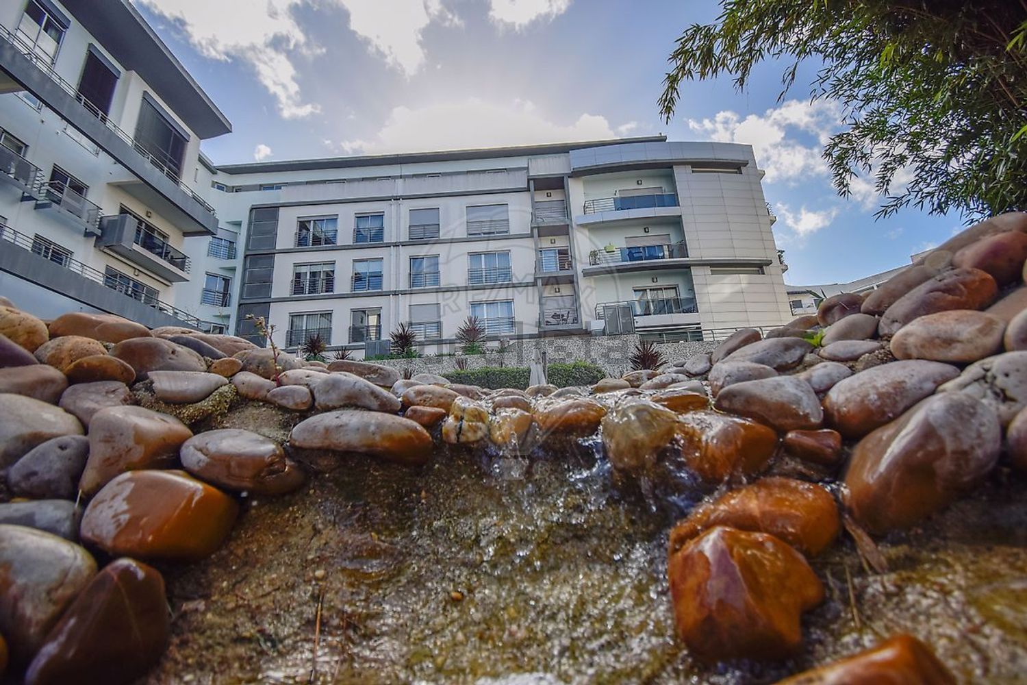 出租公寓 t3在Rua 1º de Maio - 照片