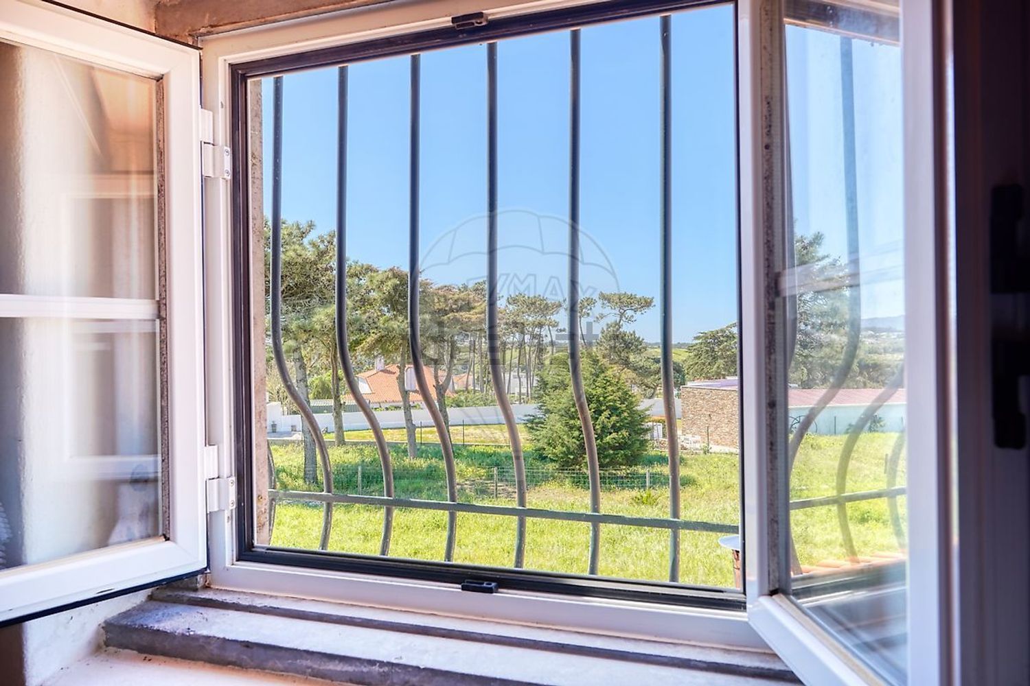 小楼房或独栋别墅出售在São João das Lampas e Terrugem - 阳台