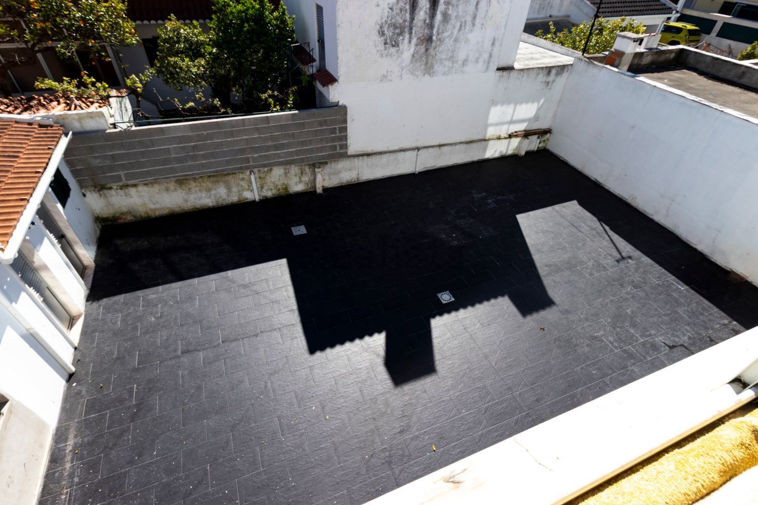 双拼别墅出售在Rua António Sérgio - 外立面