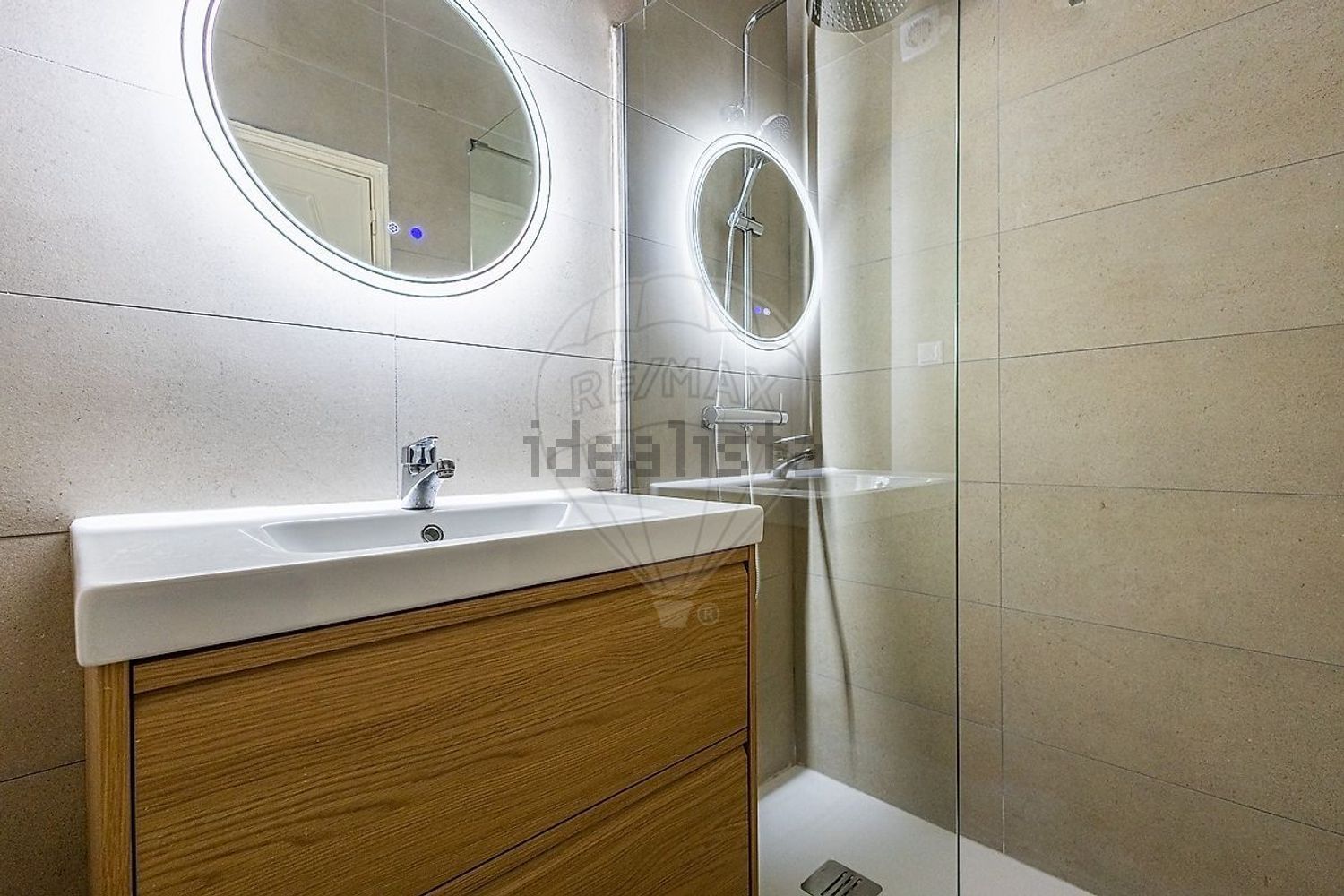 出租公寓 t1在Largo Maurício de Oliveira - 卫生间