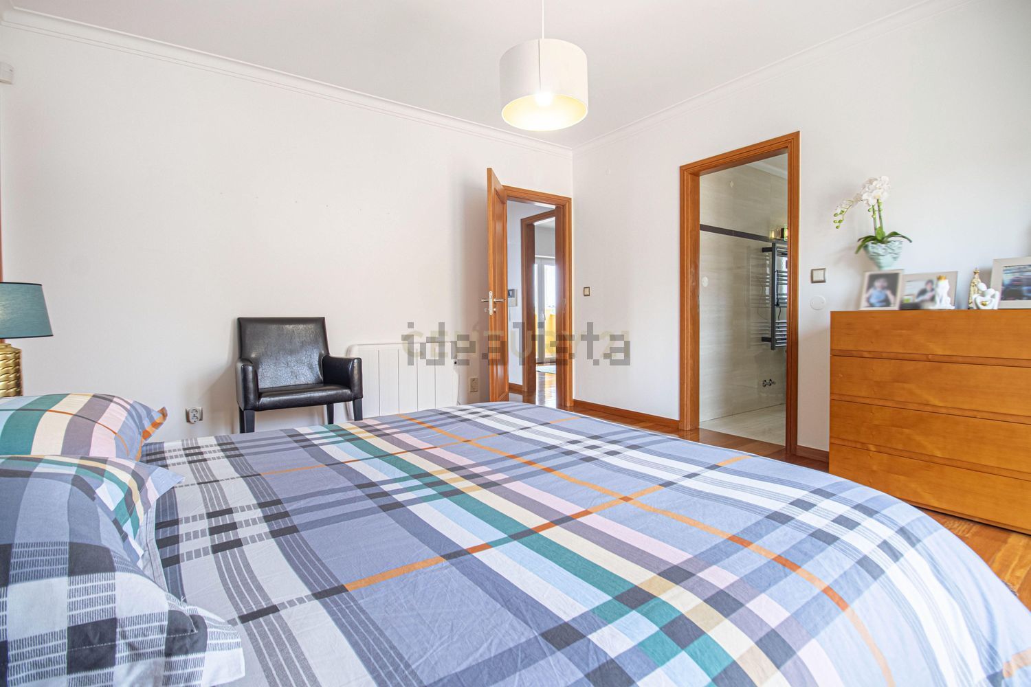 小楼房或独栋别墅出售在Rua Joane Mendes Botelho - 卧室