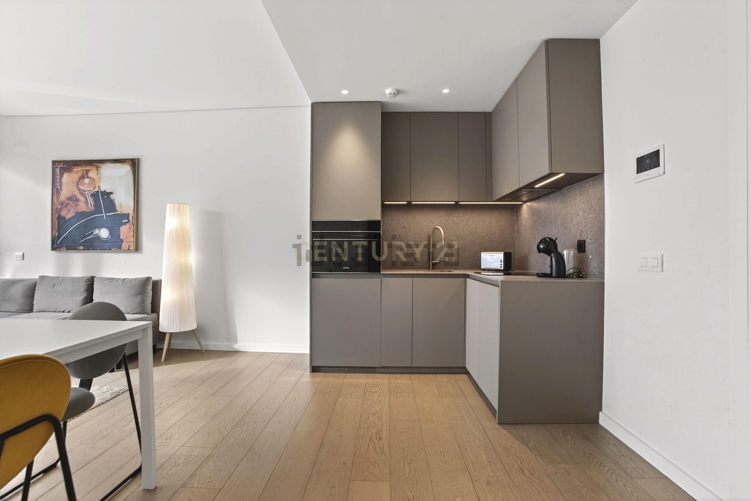 出租公寓 t1在Rua Madalena Iglésias s/n - 厨房