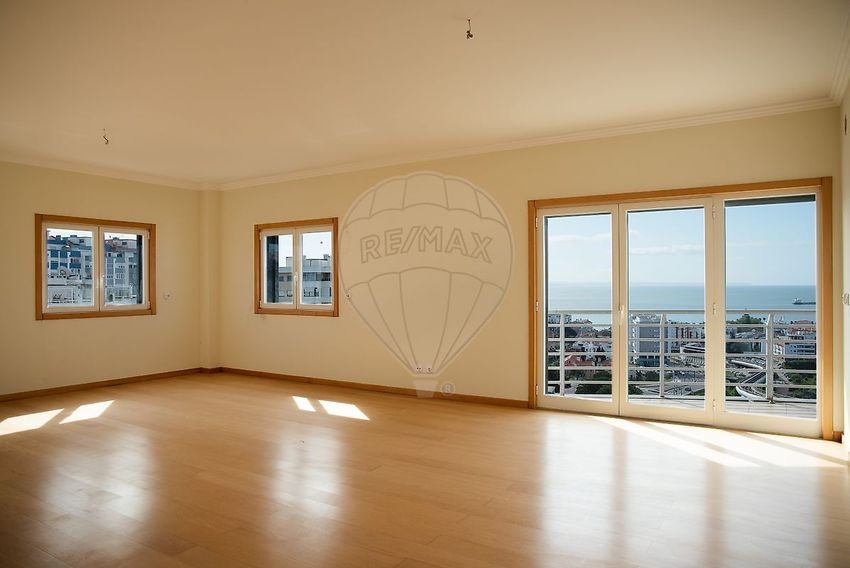 出租公寓 t3在Estrada de Paço de Arcos