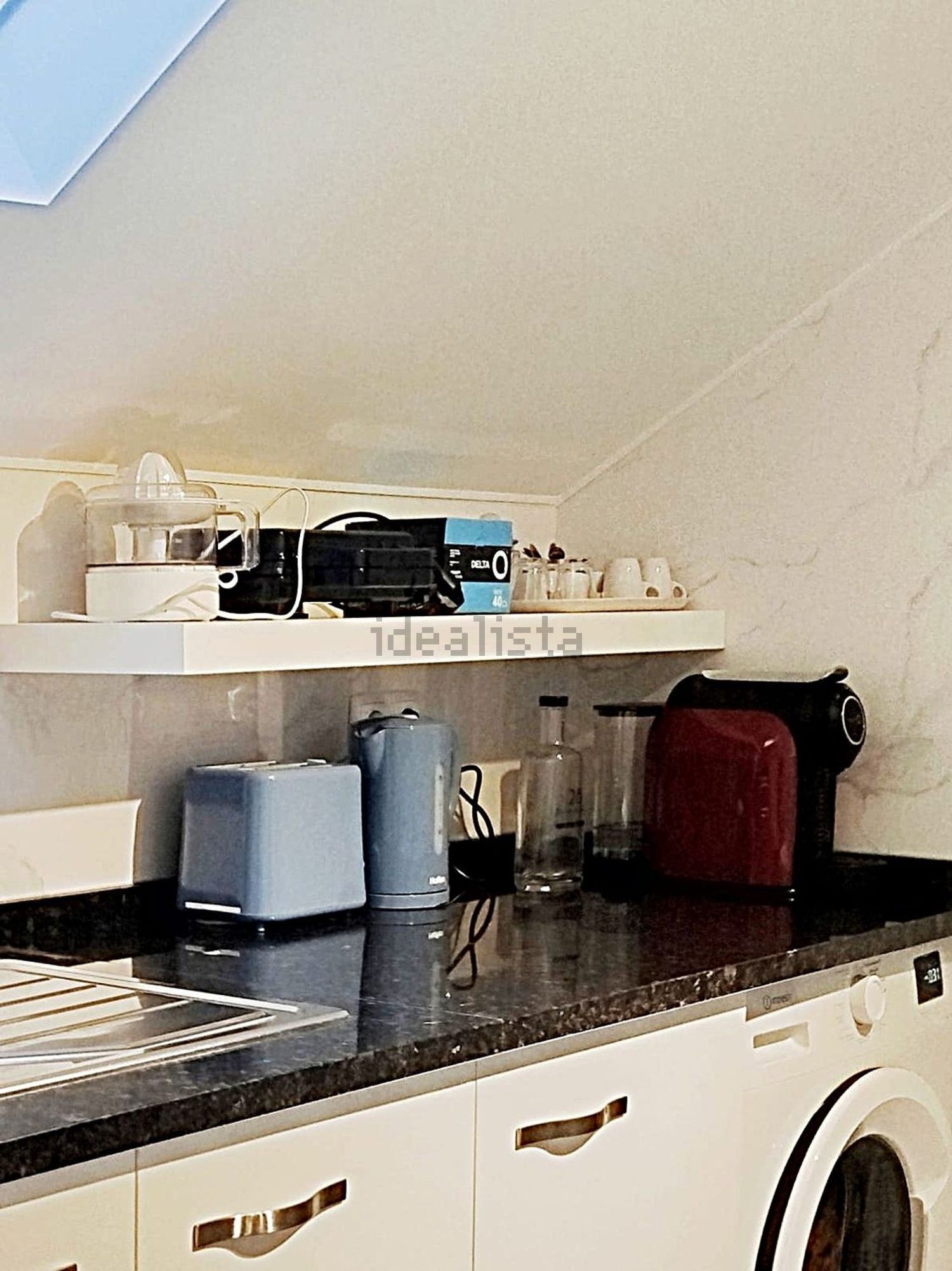 出租t0（单人公寓）在Rua Coronel Ferreira do Amaral, 9 - 详情