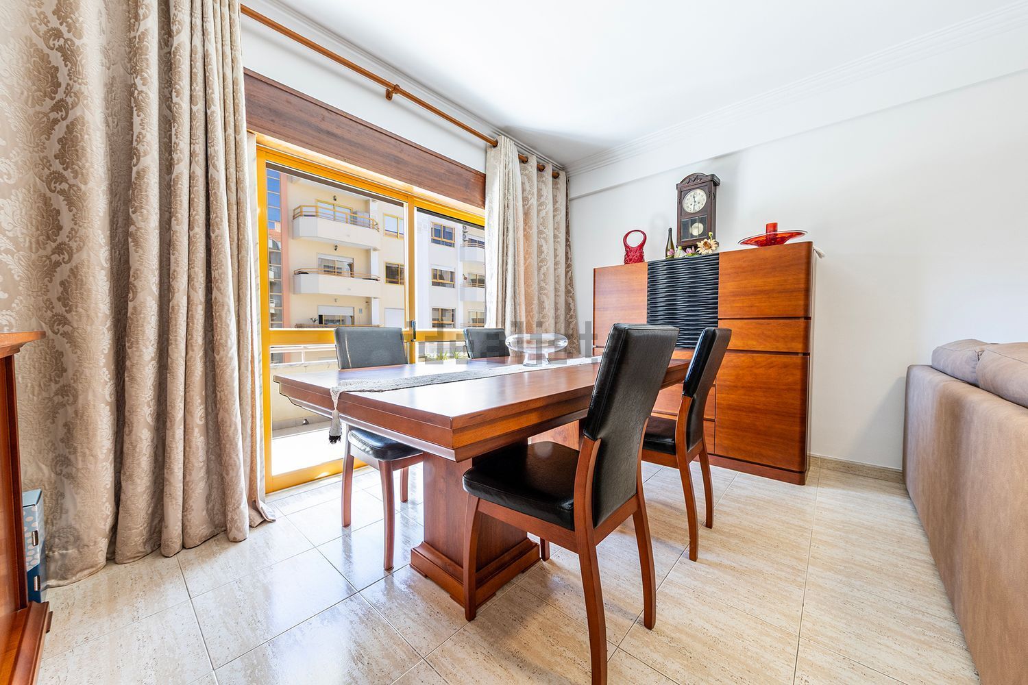 公寓 t3出售在Rua de São Bartolomeu - 客厅