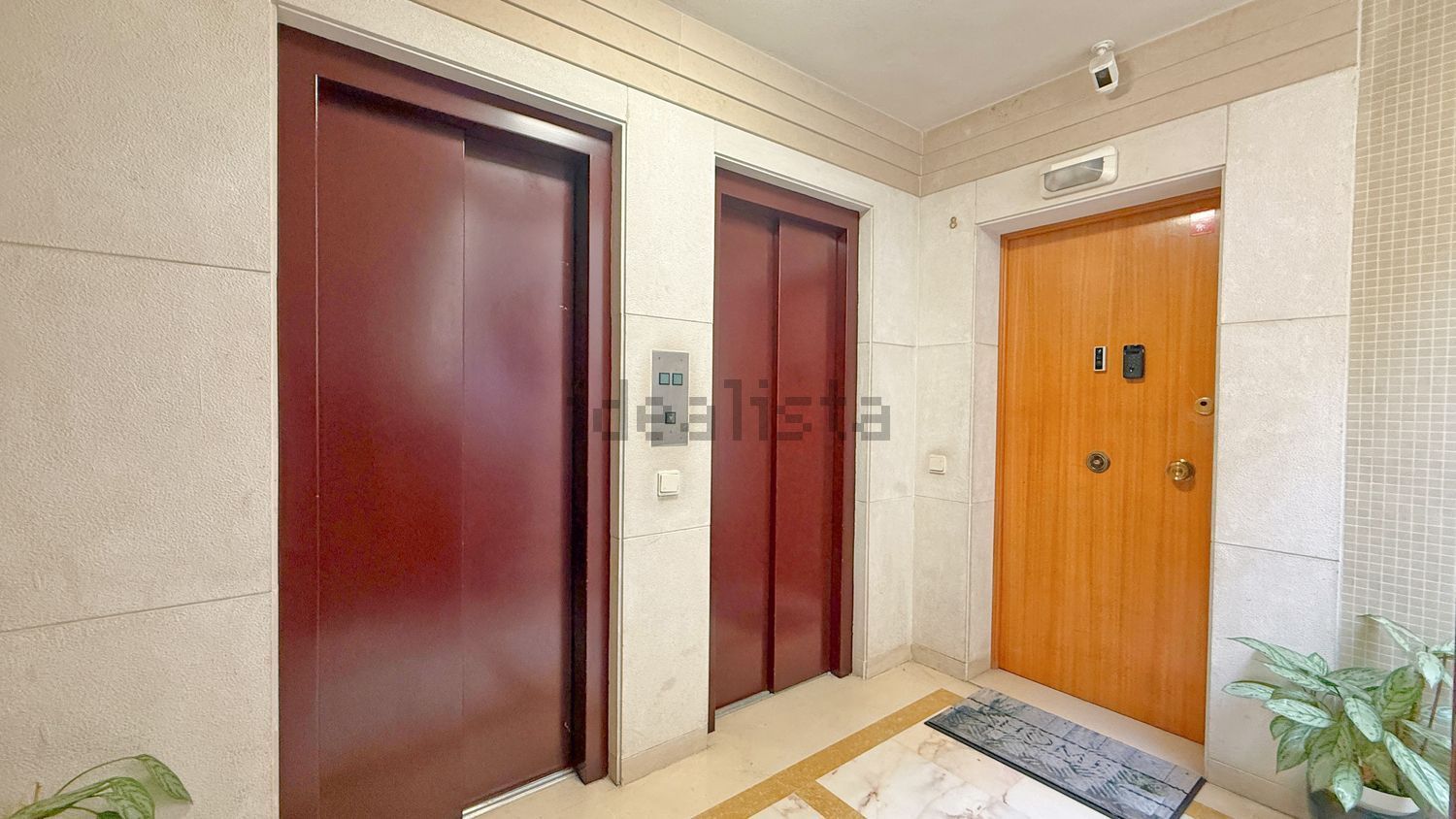 公寓 t6出售在Rua José Afonso, 10 - 过道