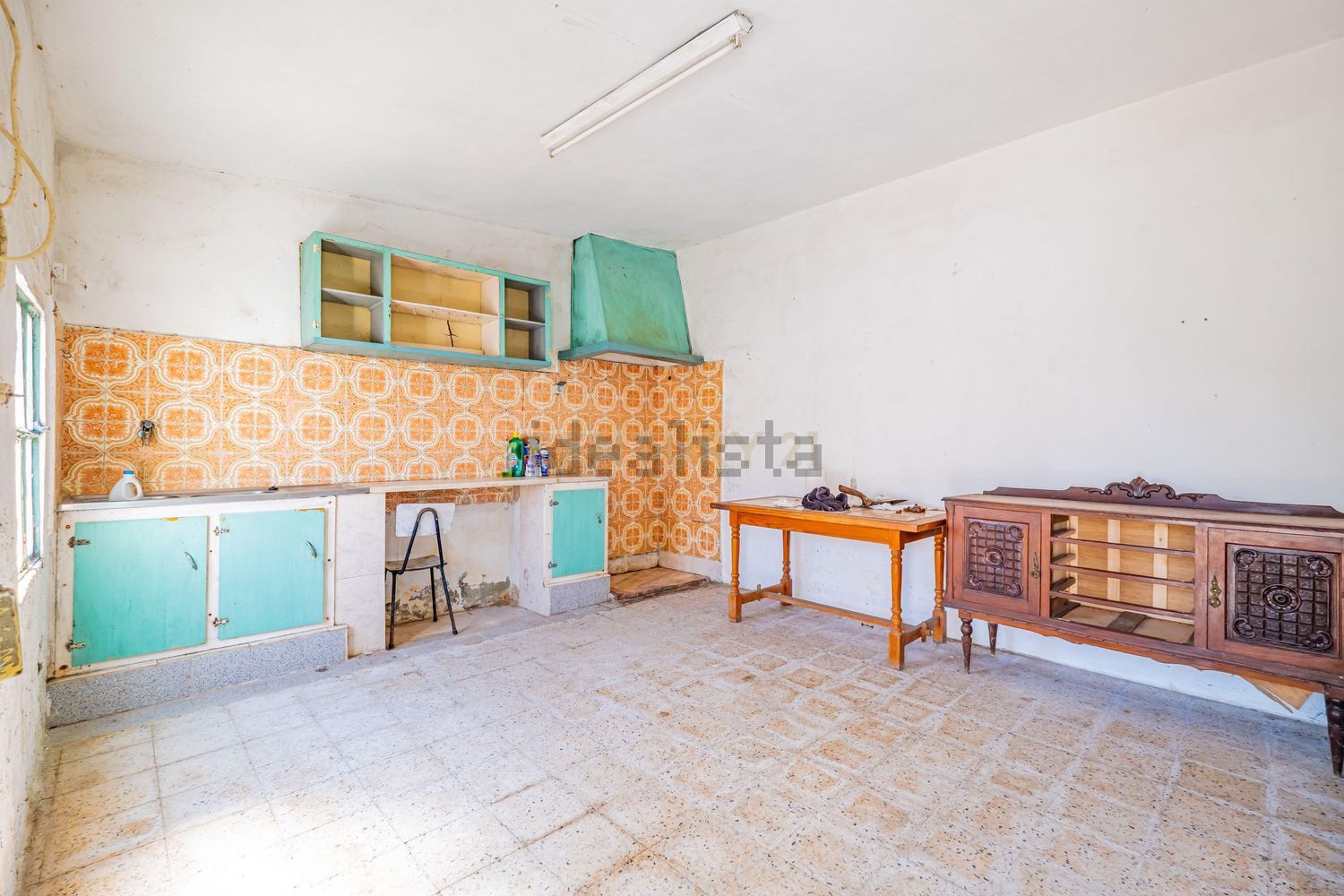 小楼房或独栋别墅出售在Rua General Humberto Delgado, 6 - 照片