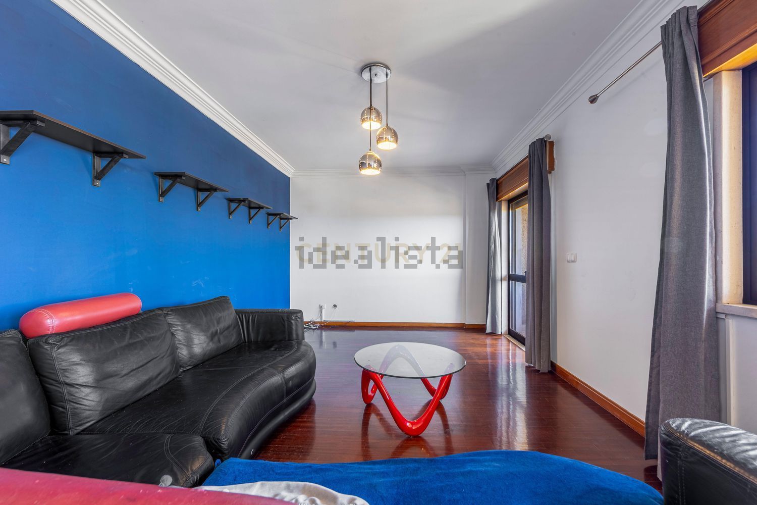 公寓 t4出售在Rua David Mourão-Ferreira s/n - 客厅