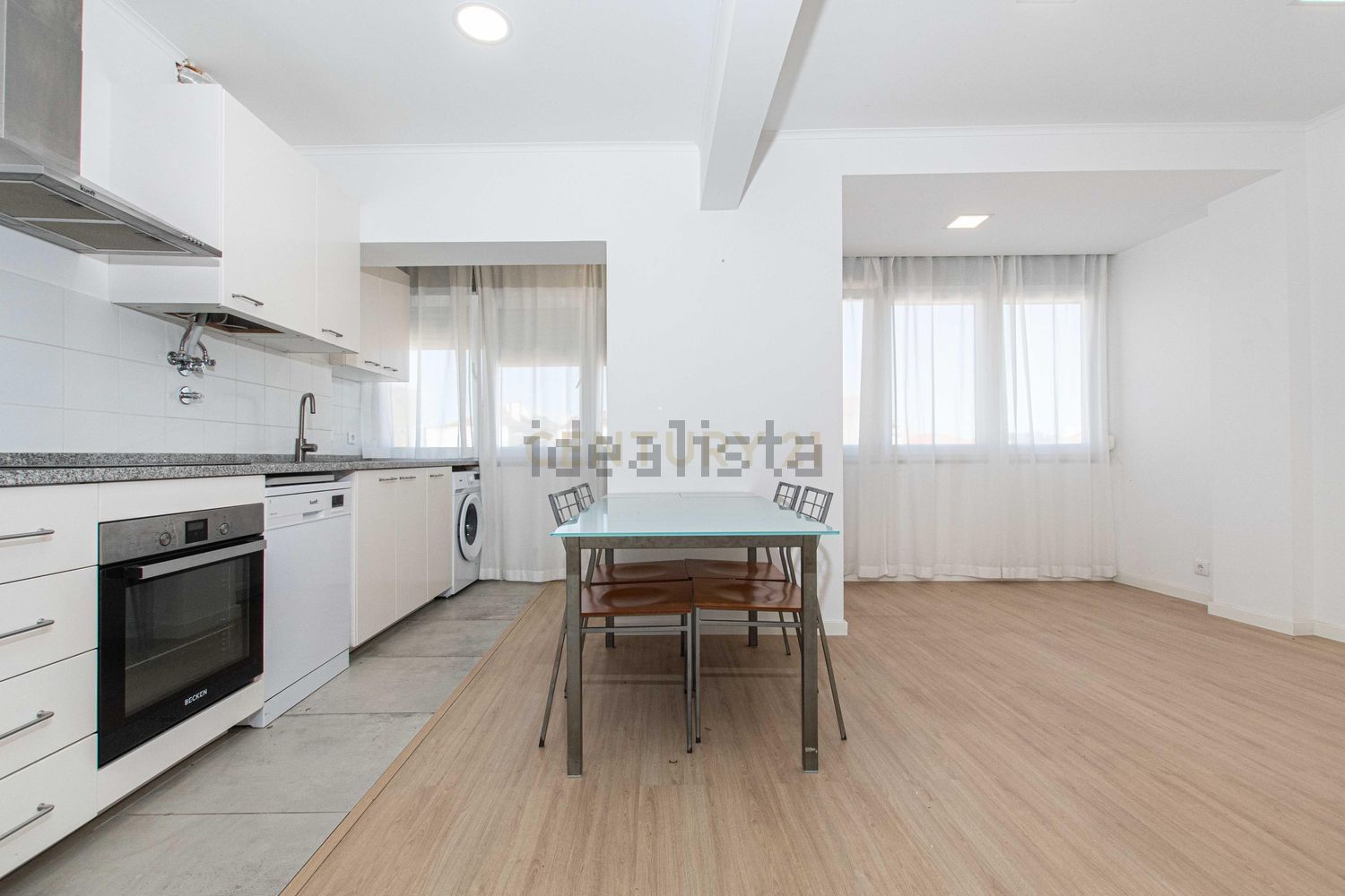 出租公寓 t2在Rua Mestre Roque Gameiro, 8 - 厨房