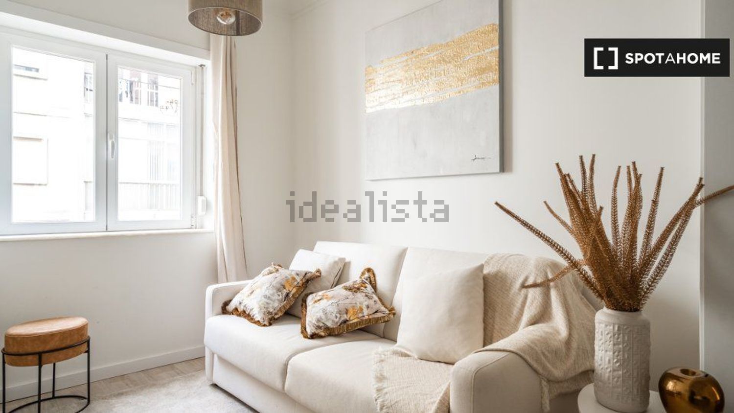 出租公寓 t2在Rua António Maria Baptista - 客厅