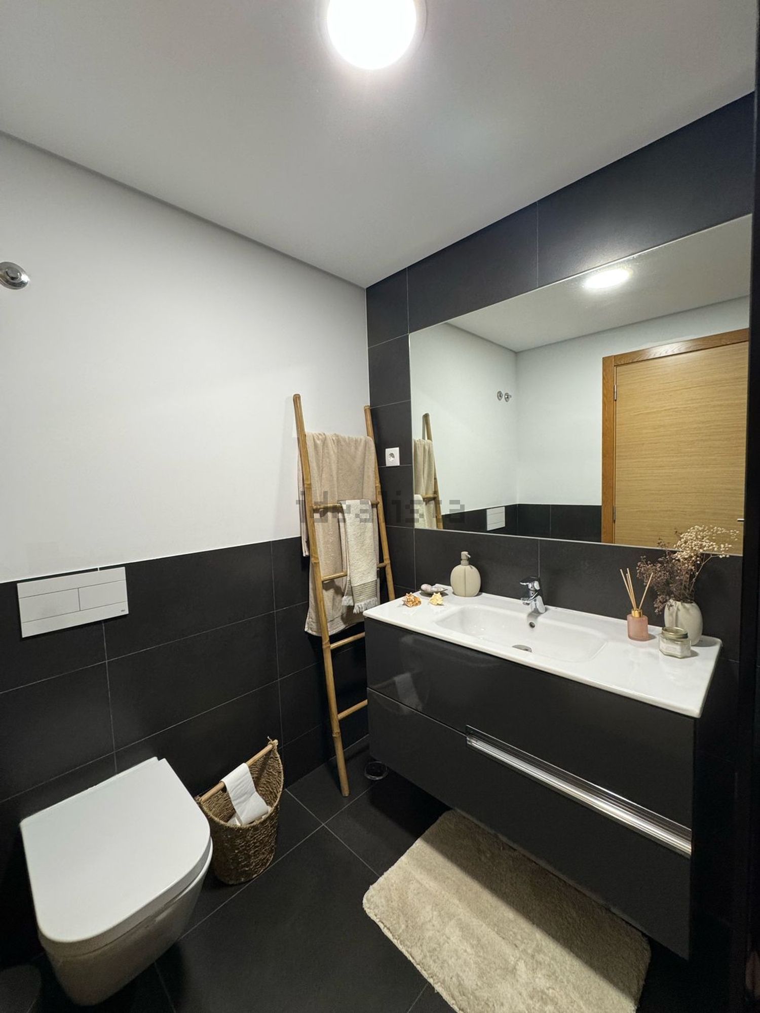 出租公寓 t2在Alameda Dom João II, 49 - 卫生间