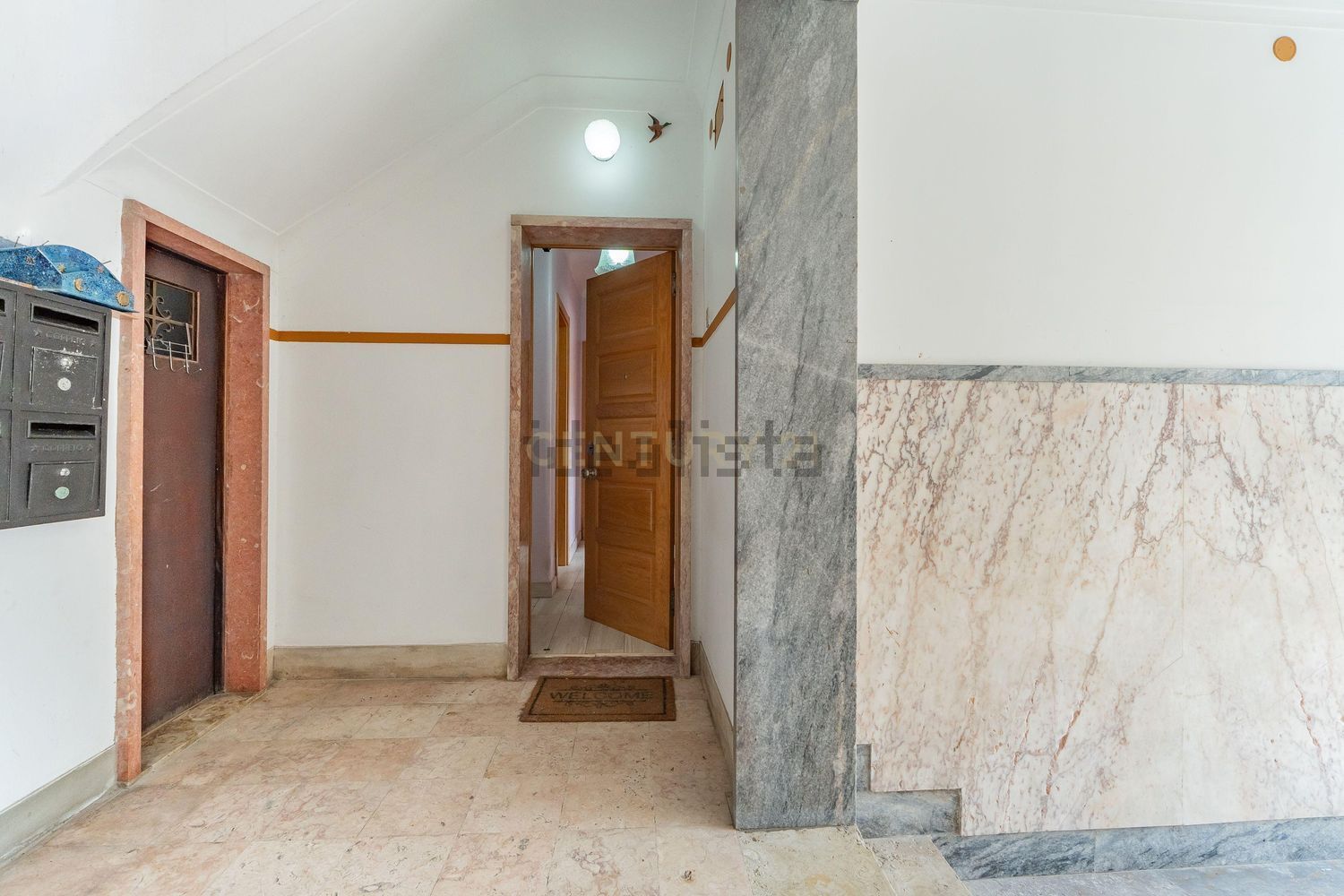 公寓 t2出售在Rua Luís de Camões, 14 - 过道