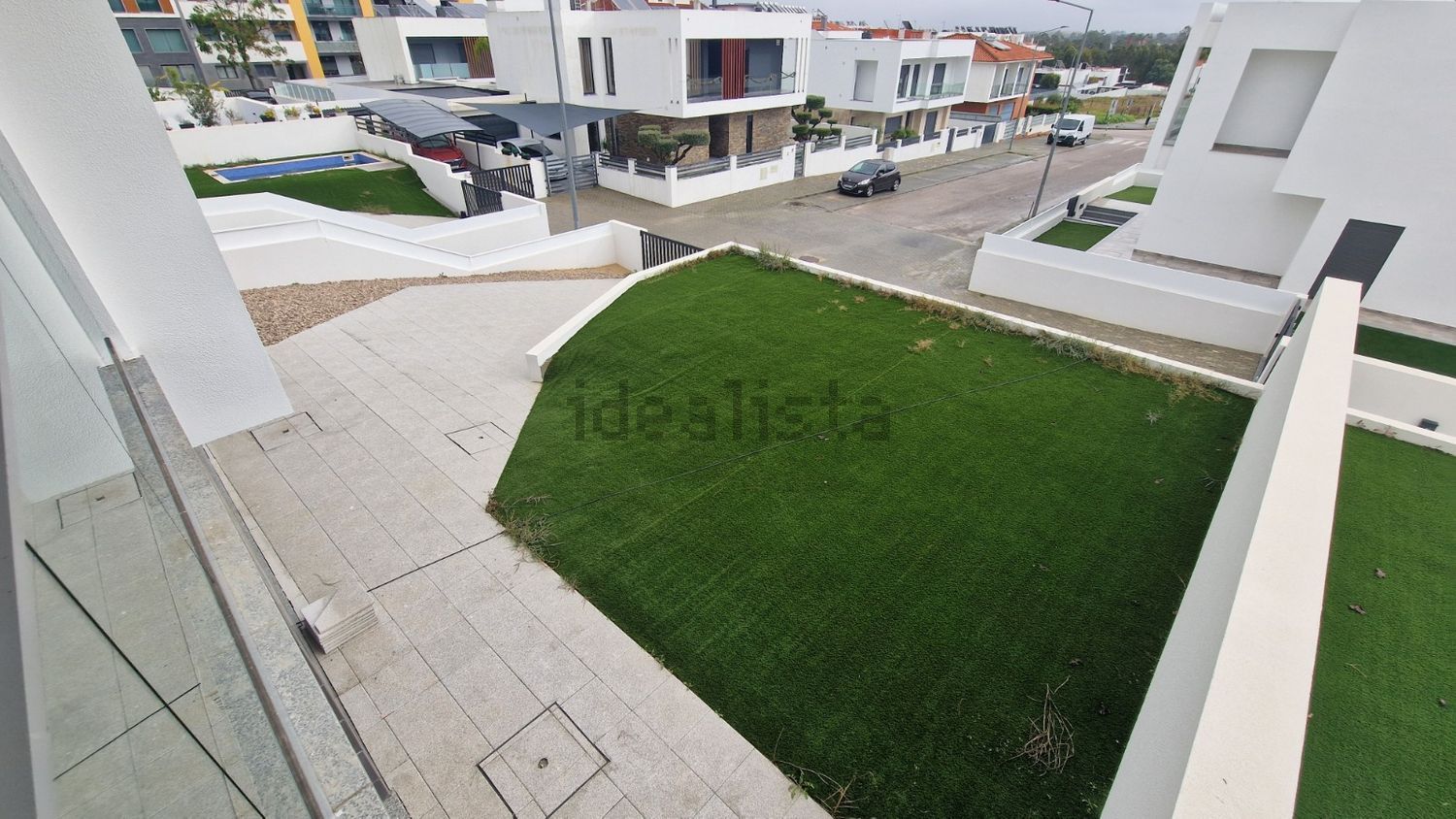 小楼房或独栋别墅出售在Rua Infante Dom Henrique, 79 - 花园