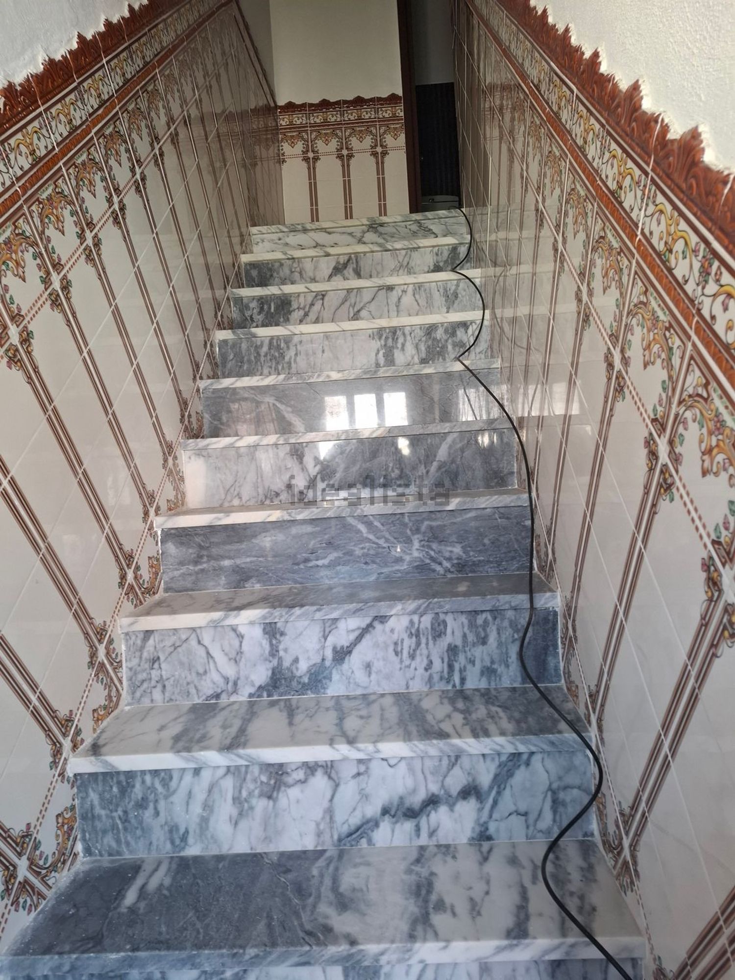 出租双拼别墅在Rua do Freixo, 5 - 楼梯