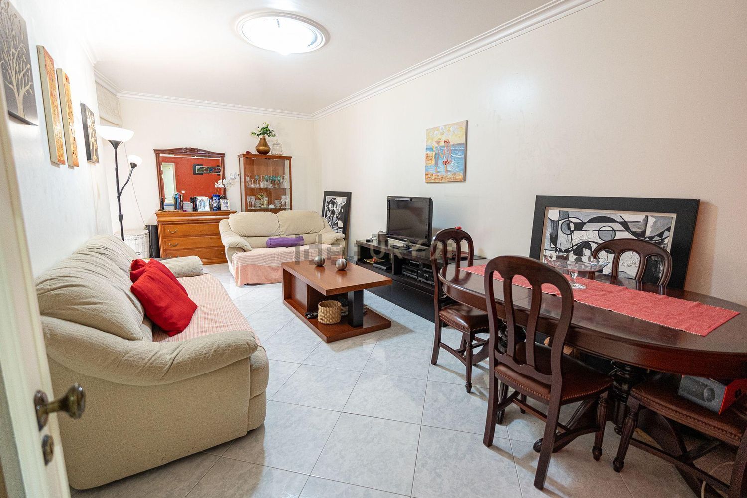 公寓 t2出售在Rua Arnaldo Fernandes de Almeida, 3 - 客厅