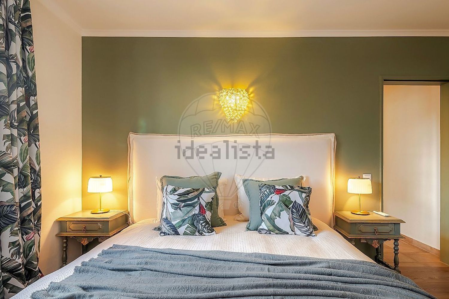 小楼房或独栋别墅出售在Rua das Corredouras - 卧室